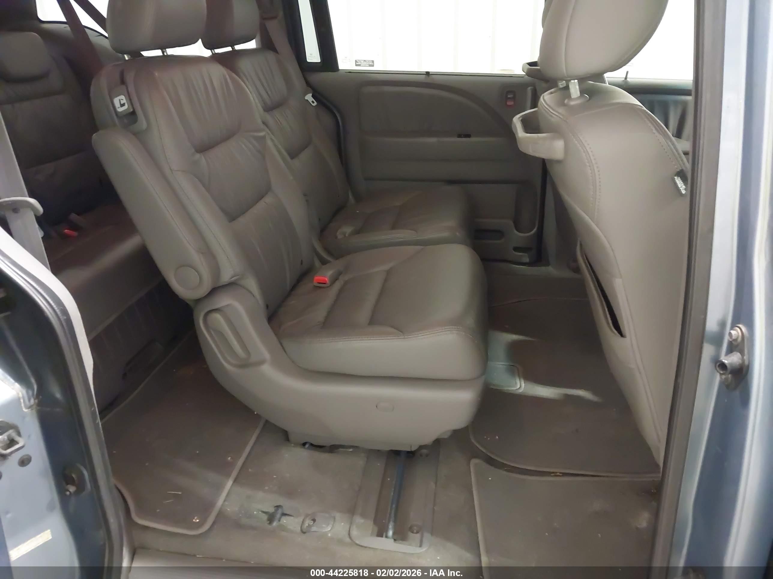 HONDA ODYSSEY image 8