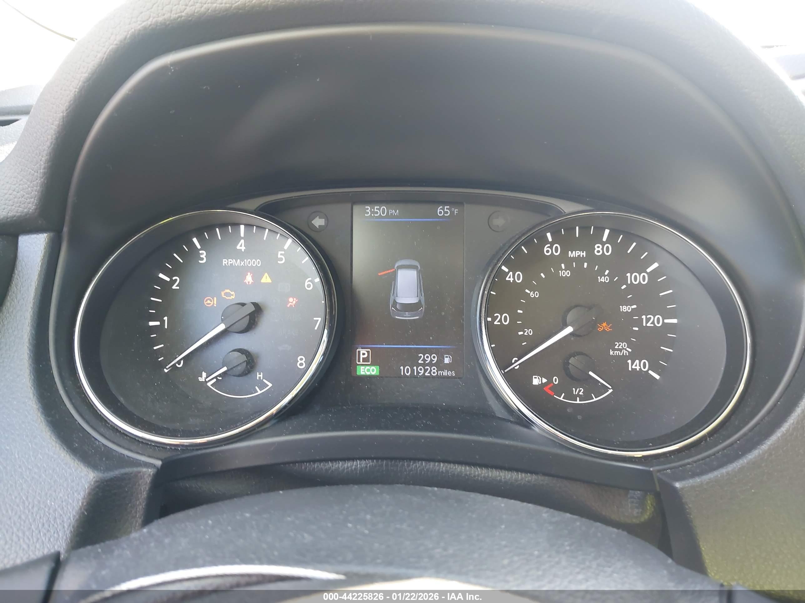 NISSAN ROGUE image 7