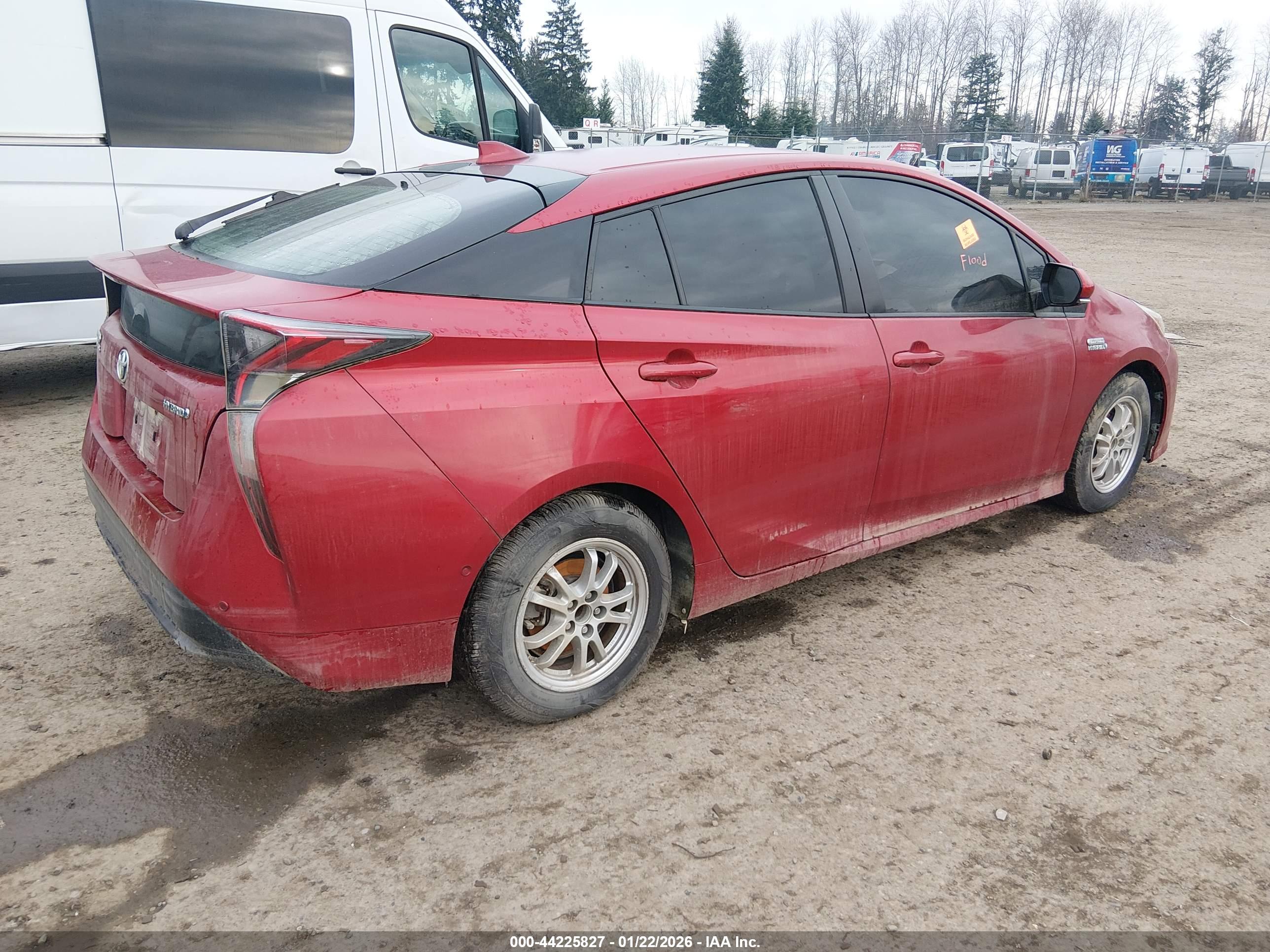 TOYOTA PRIUS image 4