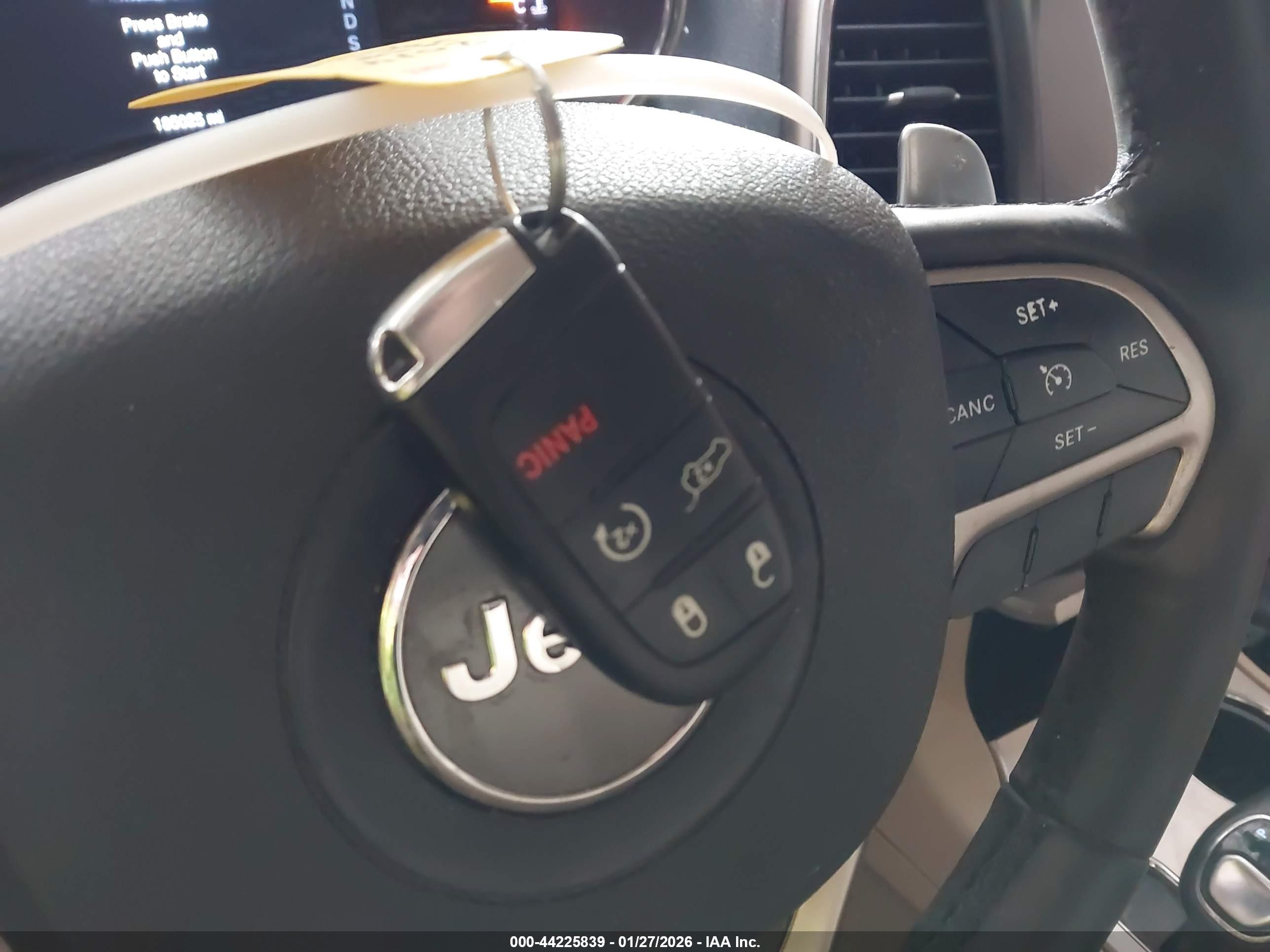 JEEP GRAND image 11