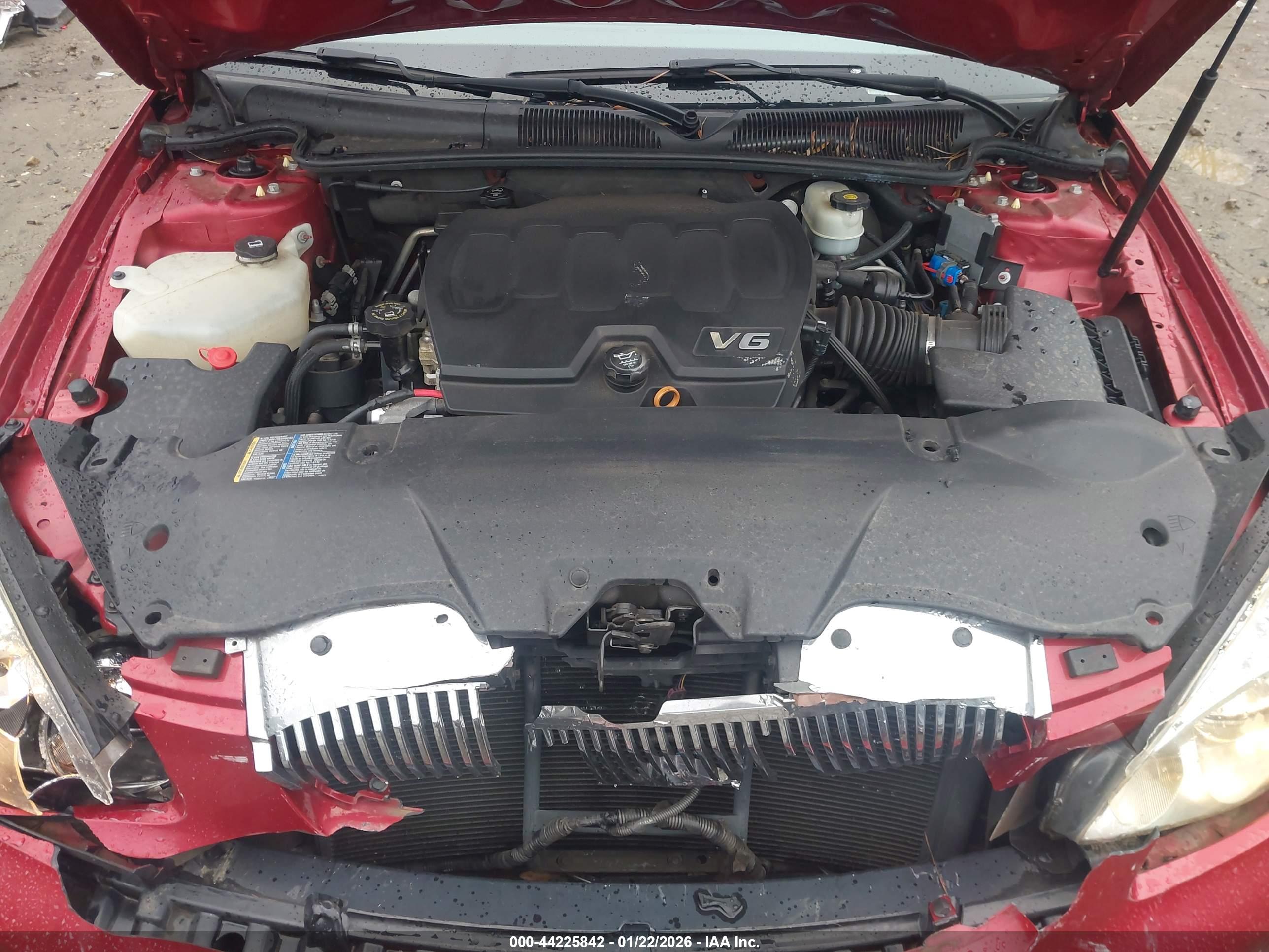 BUICK LUCERNE image 10