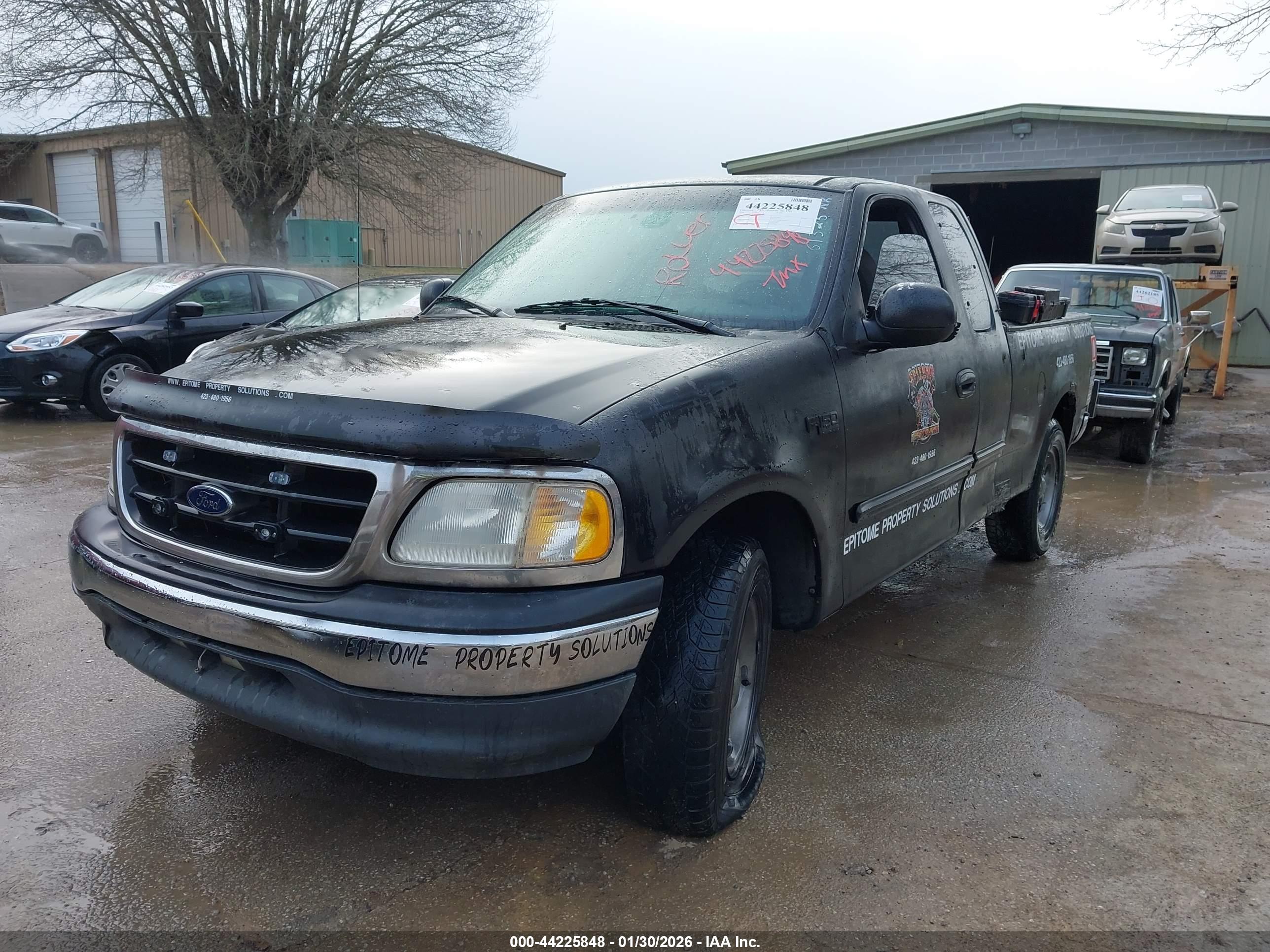 FORD F-150 image 2
