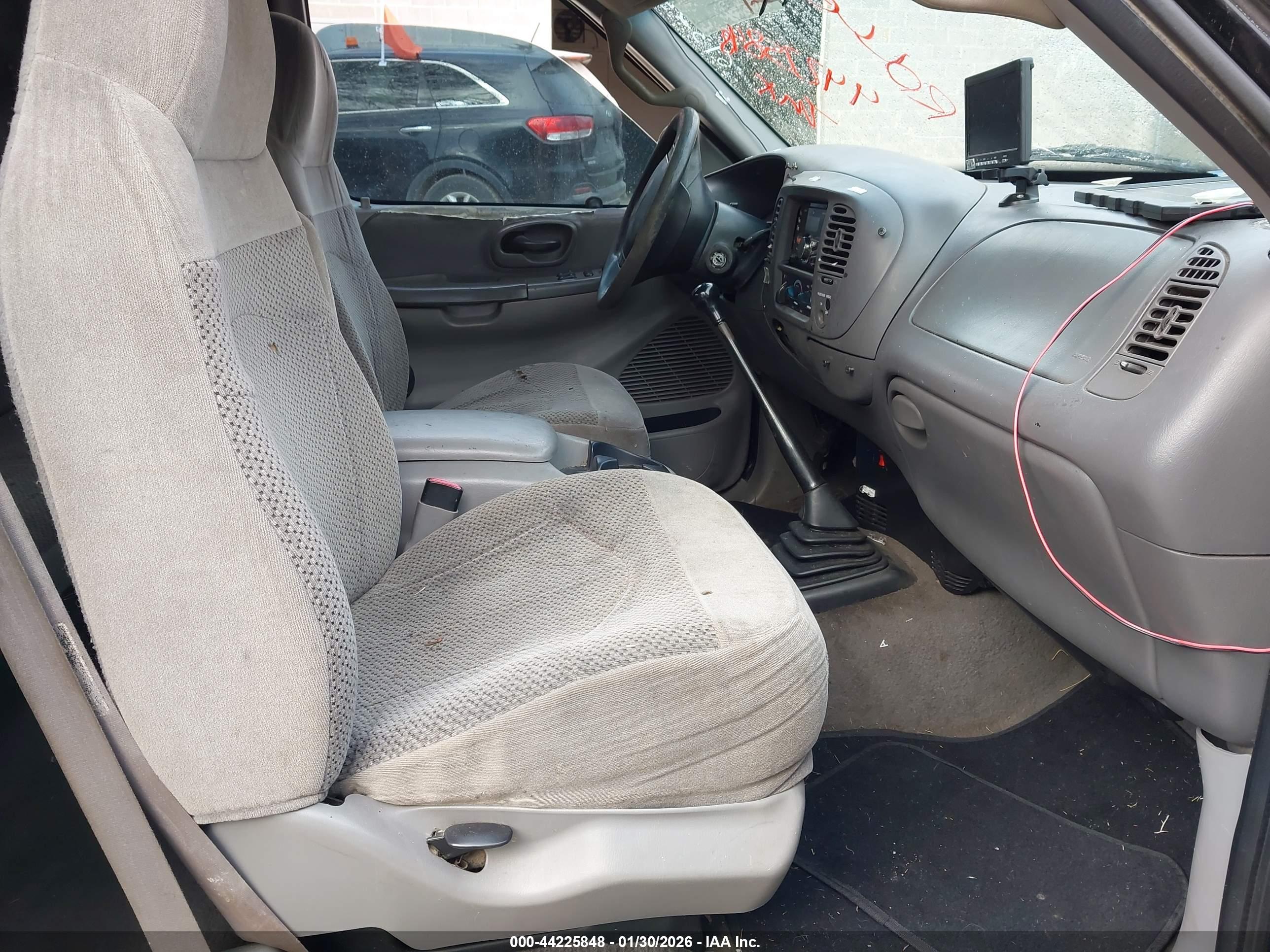 FORD F-150 image 5
