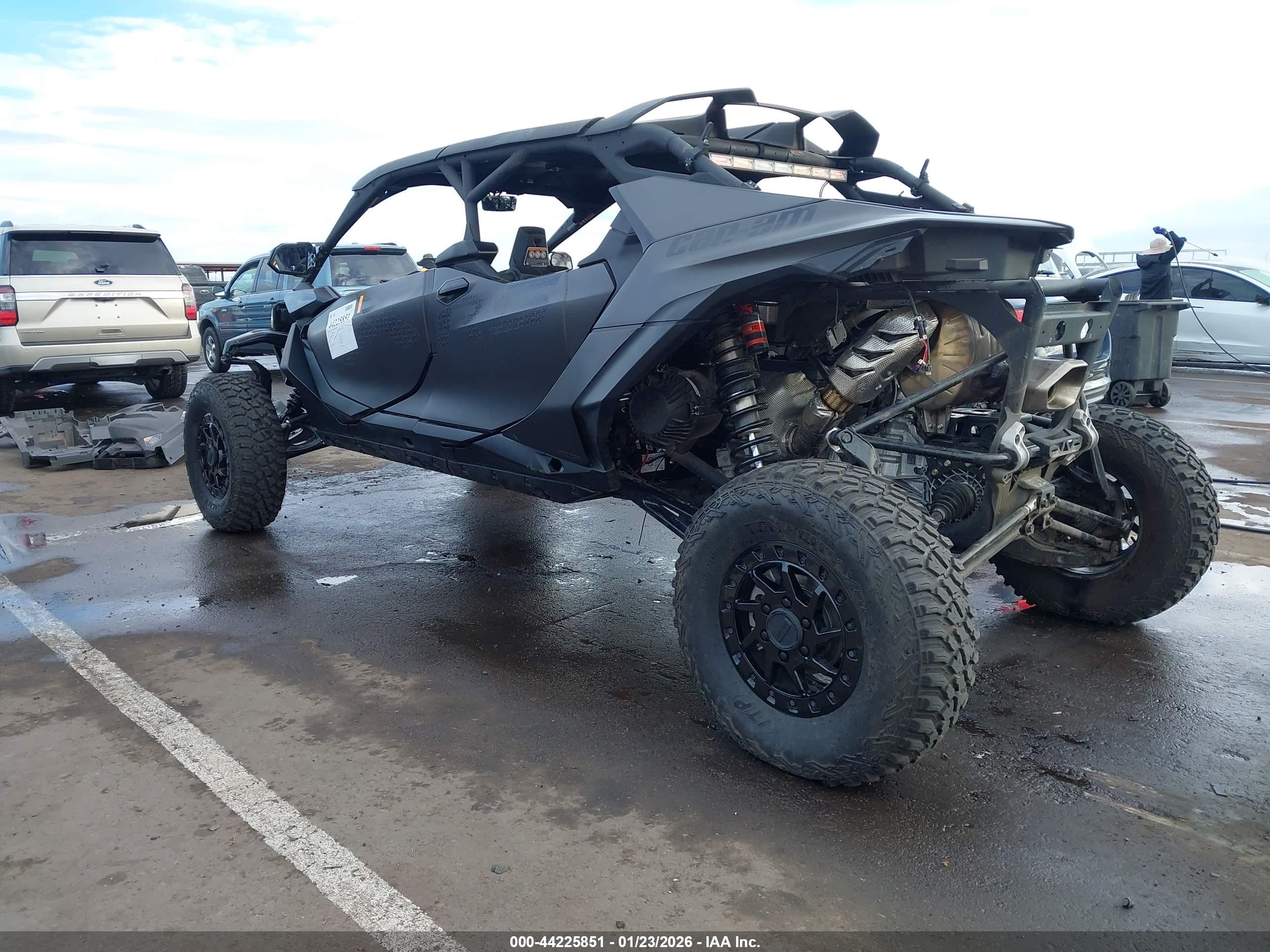 CAN-AM MAVERICK image 3