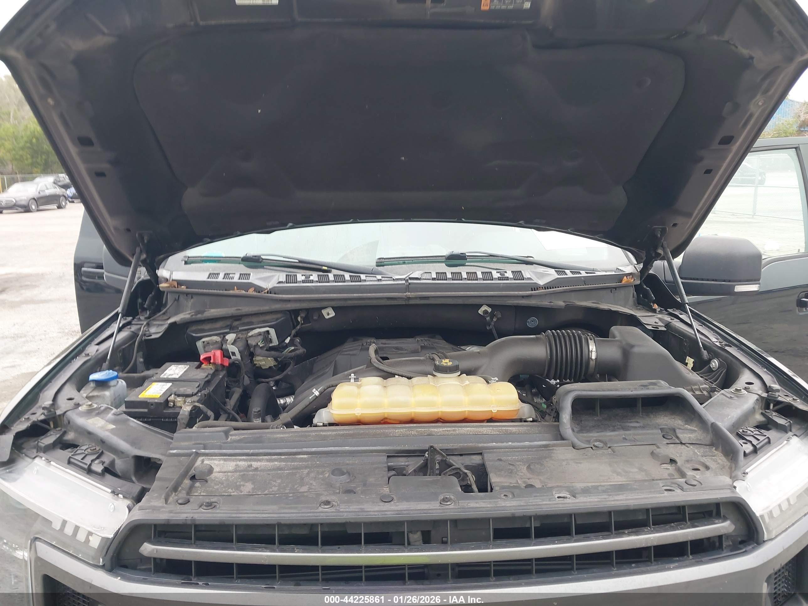 FORD F-150 image 10
