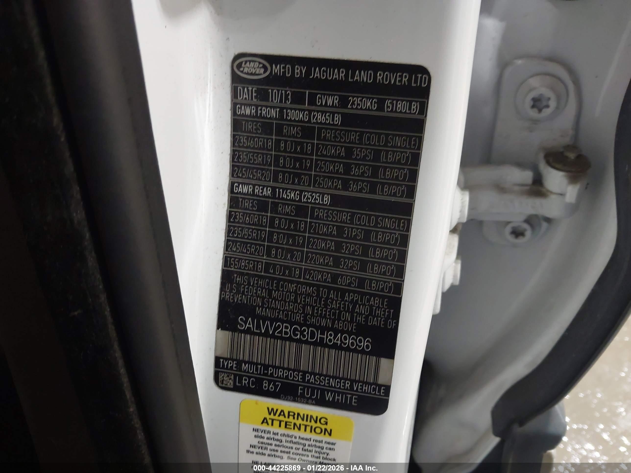 LAND ROVER image 9