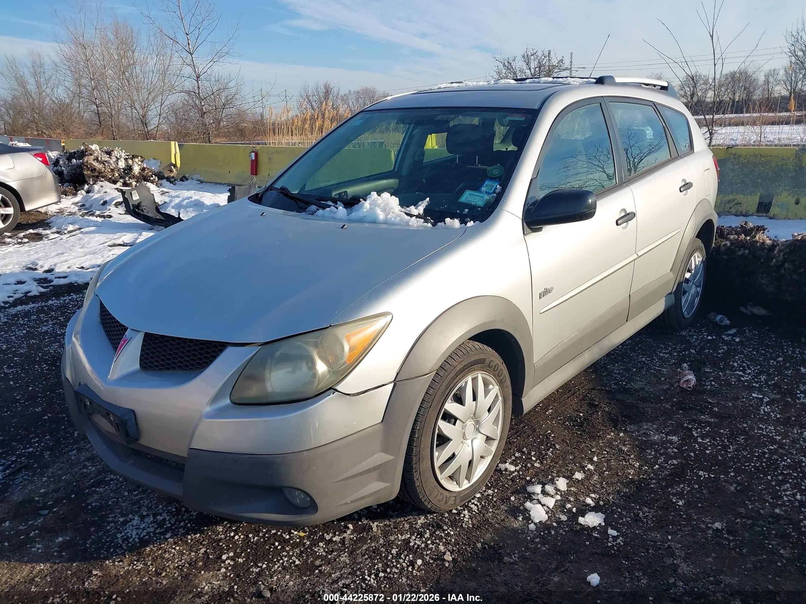 PONTIAC VIBE image 6