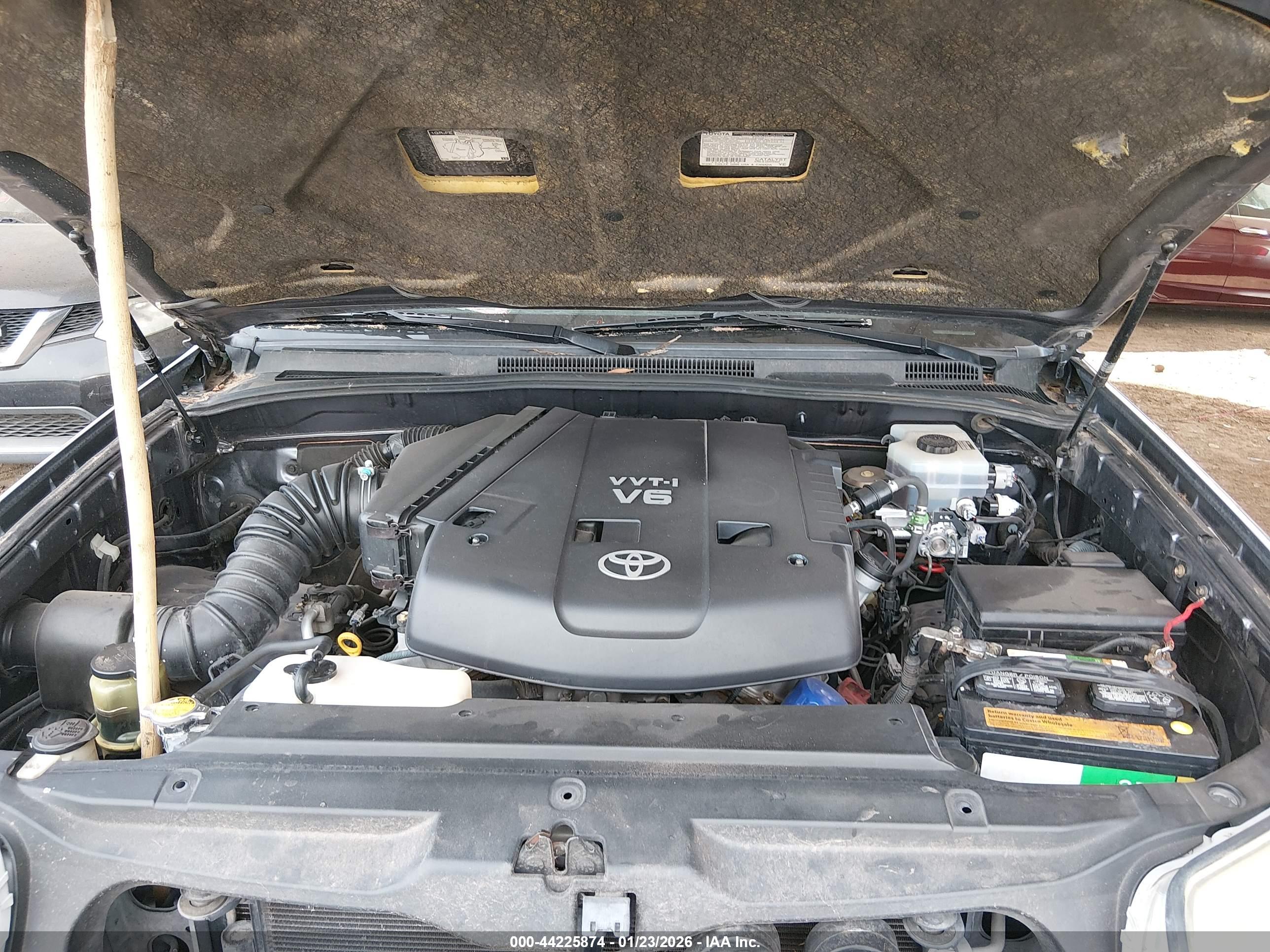 TOYOTA 4RUNNER image 10