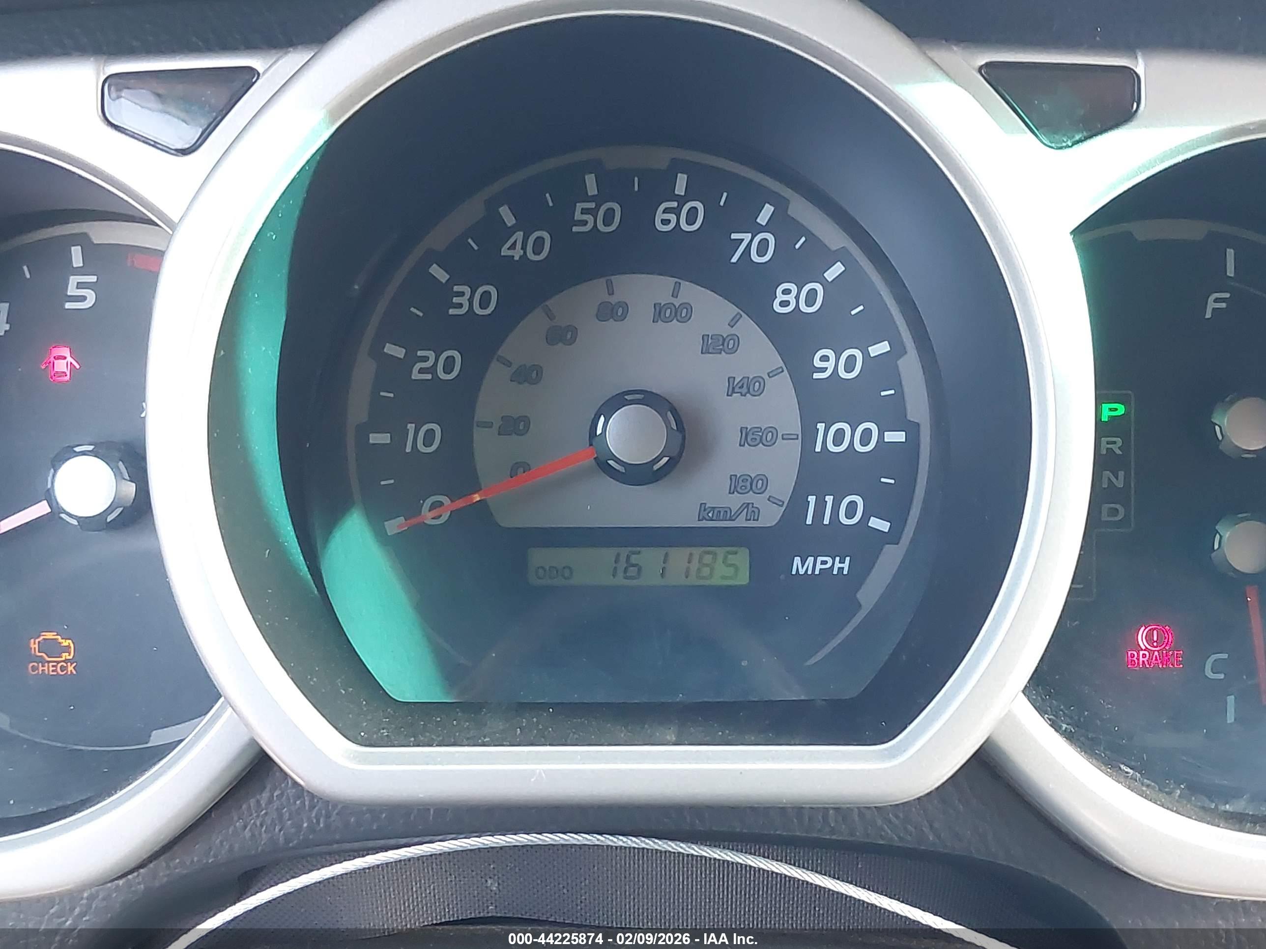 TOYOTA 4RUNNER image 7
