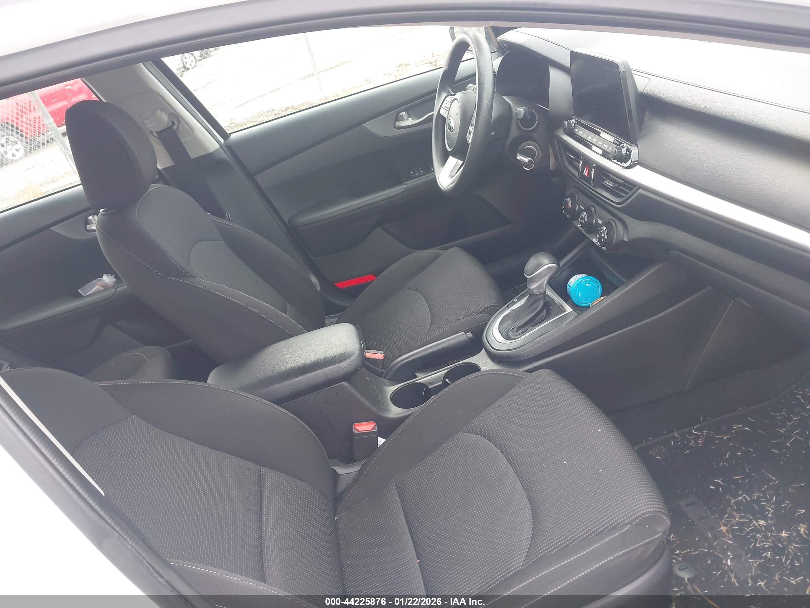 KIA FORTE image 5