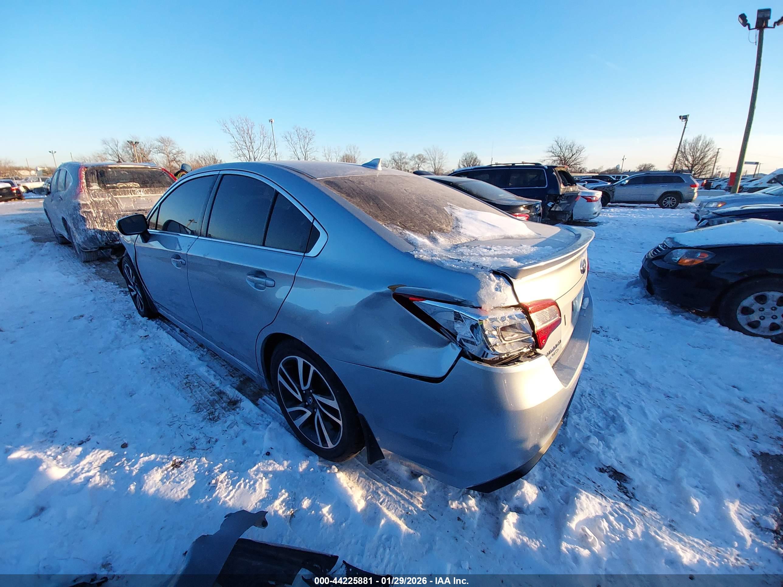 SUBARU LEGACY image 3