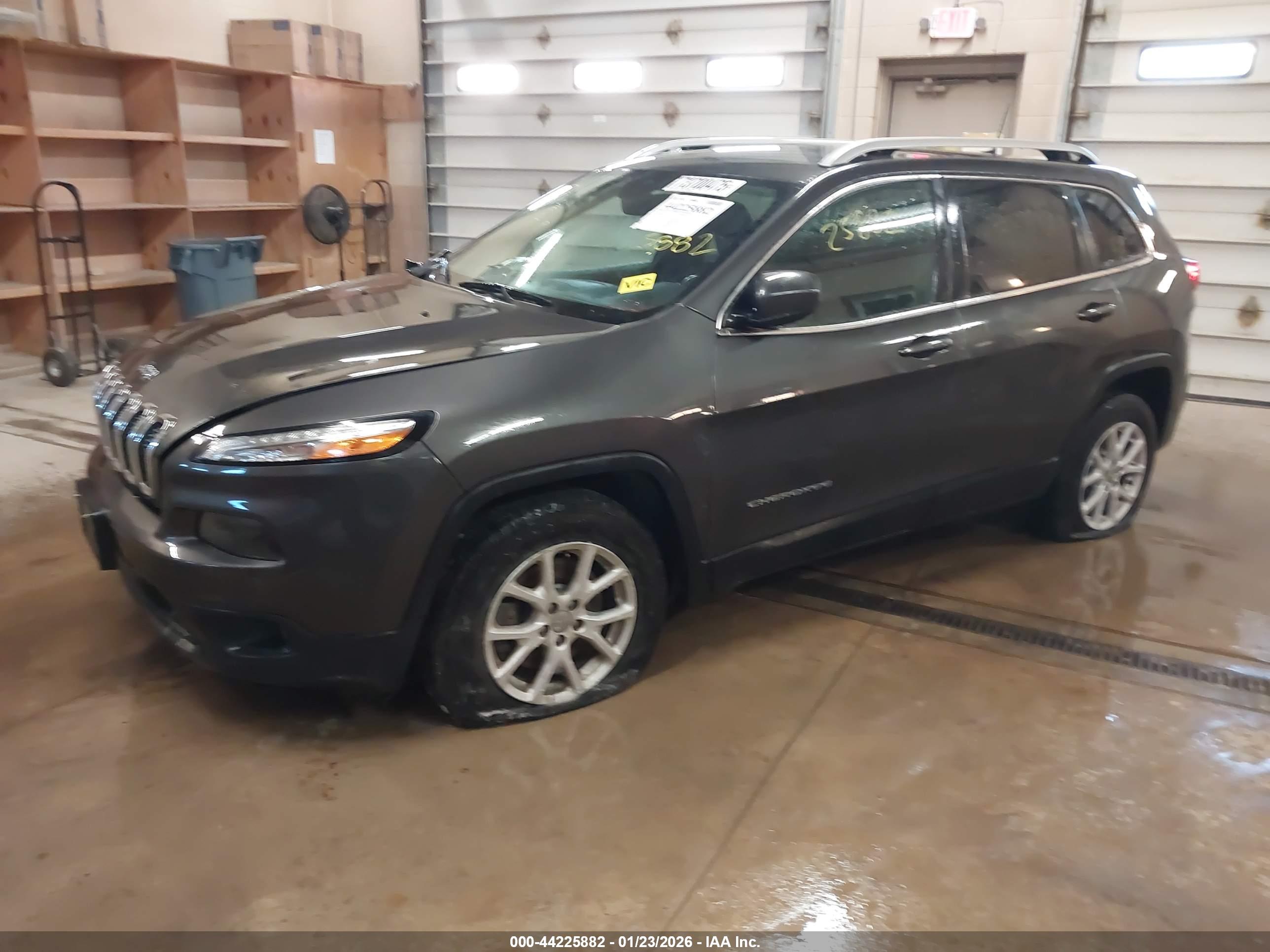 JEEP CHEROKEE image 2