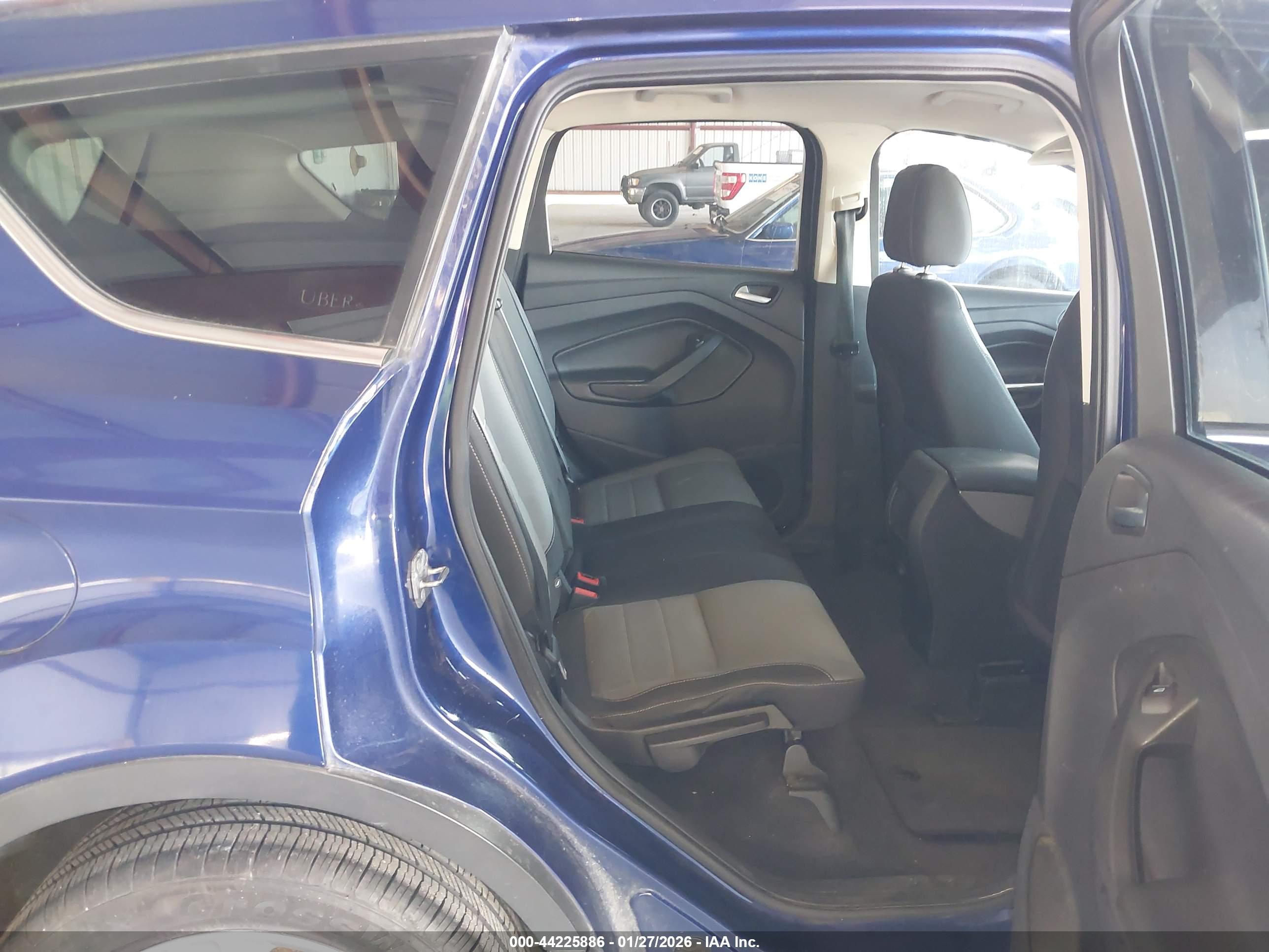 FORD ESCAPE image 8