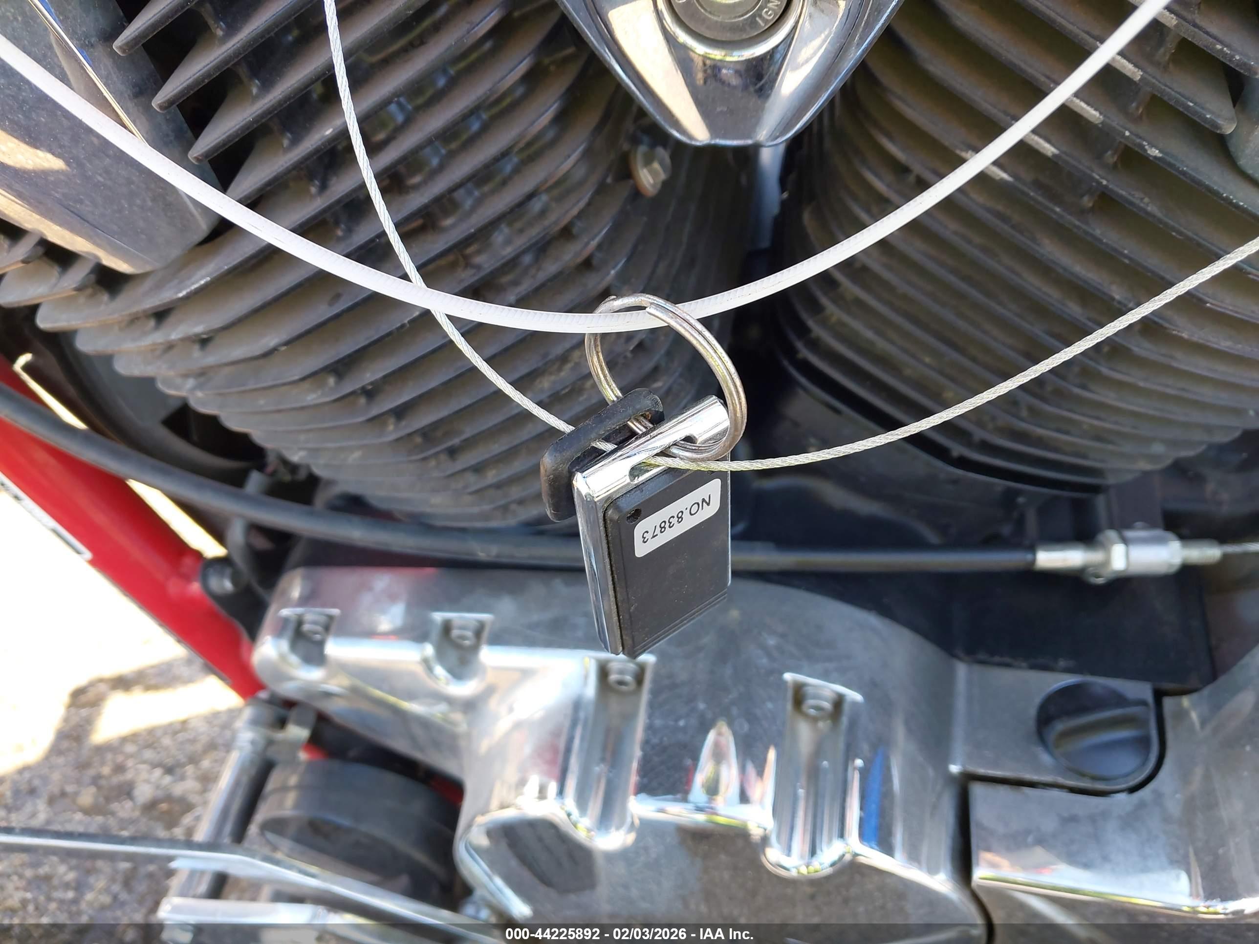 HONDA VT1300 image 11