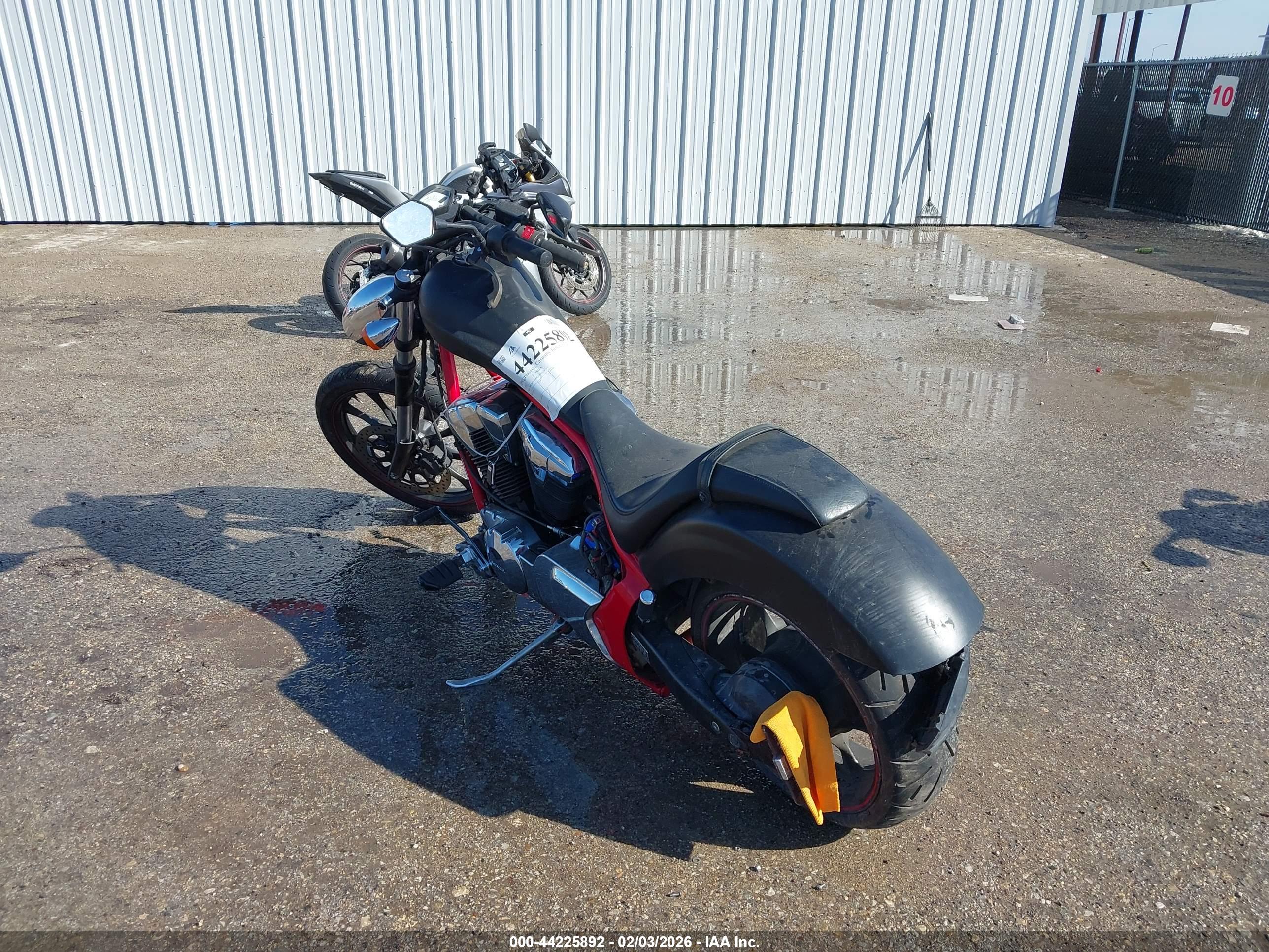 HONDA VT1300 image 3