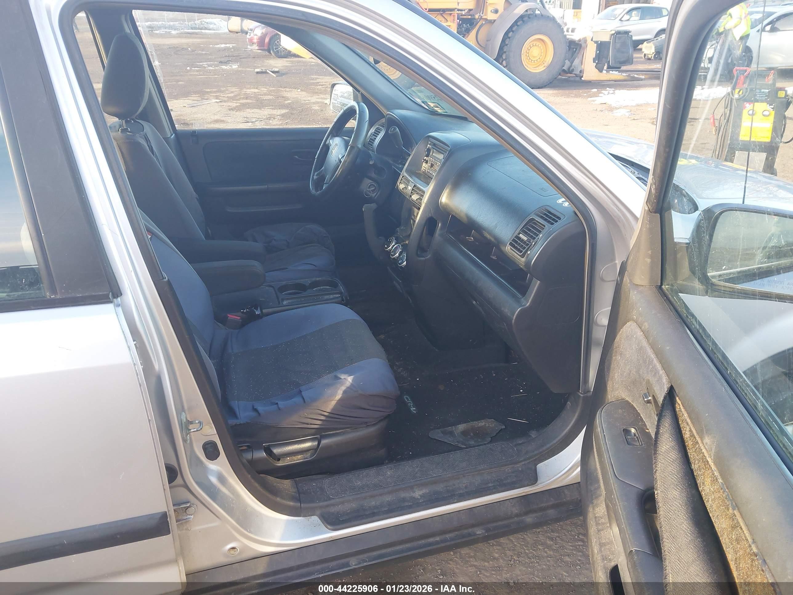 HONDA CR-V image 5