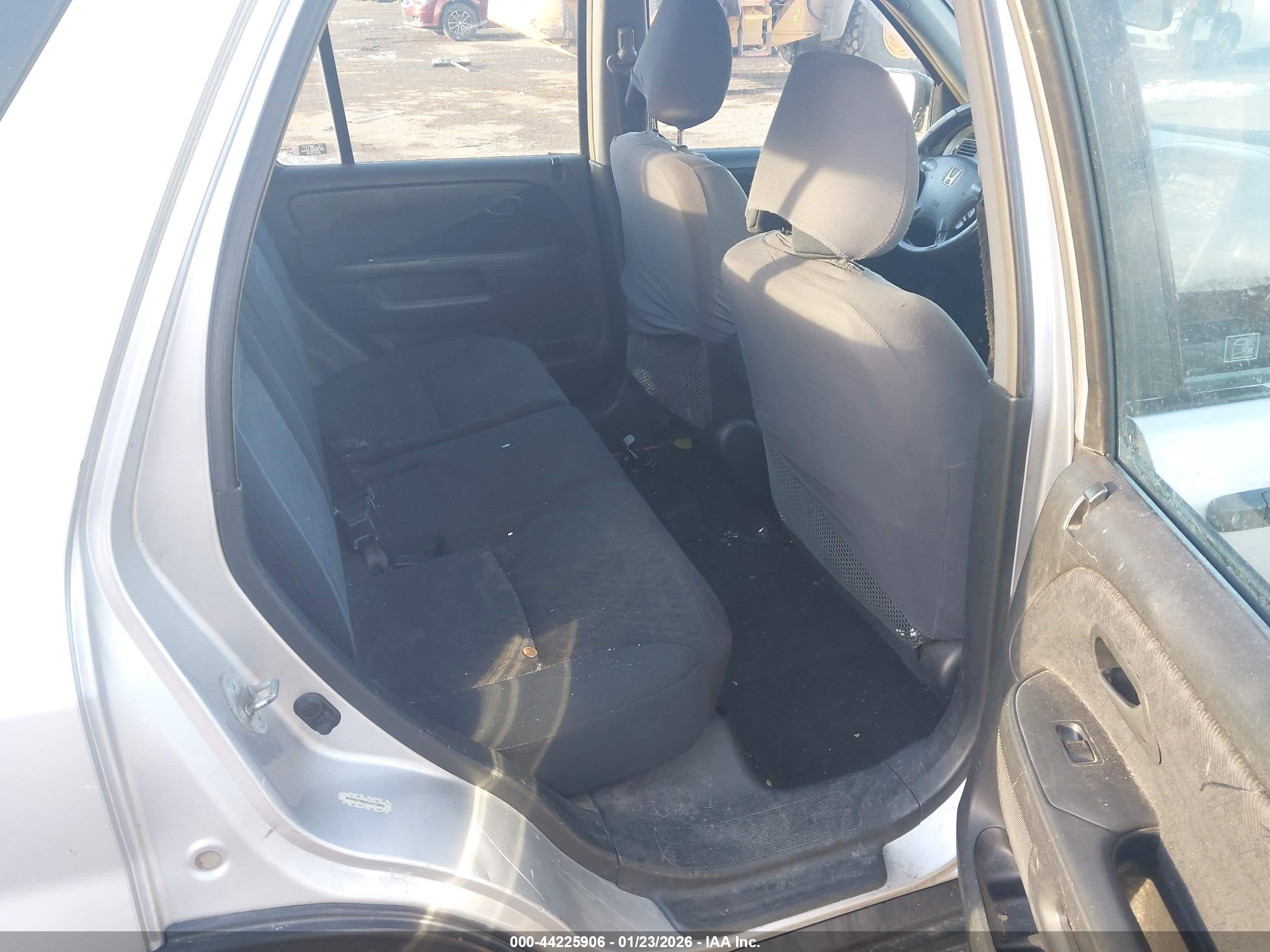 HONDA CR-V image 8