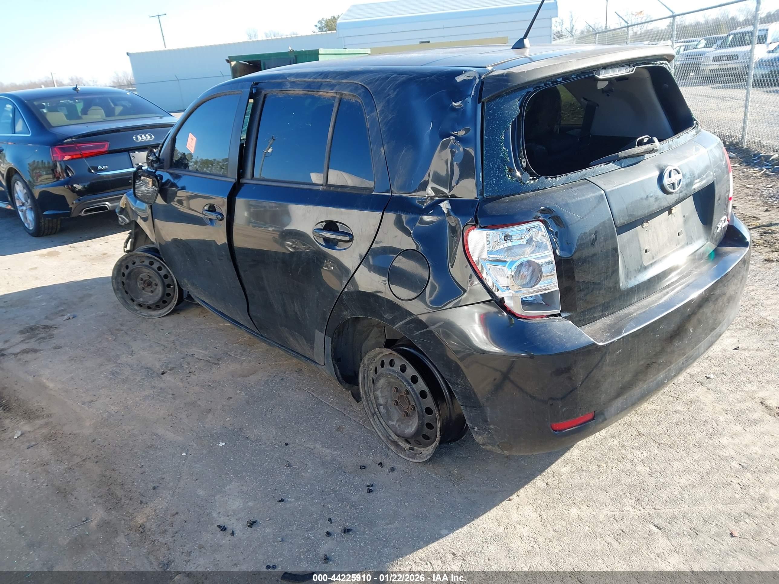 SCION XD image 3