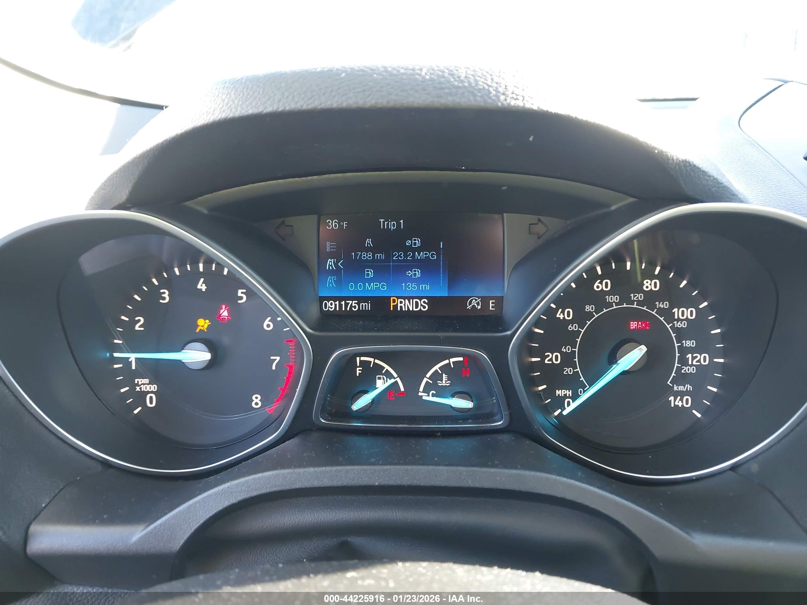 FORD ESCAPE image 7