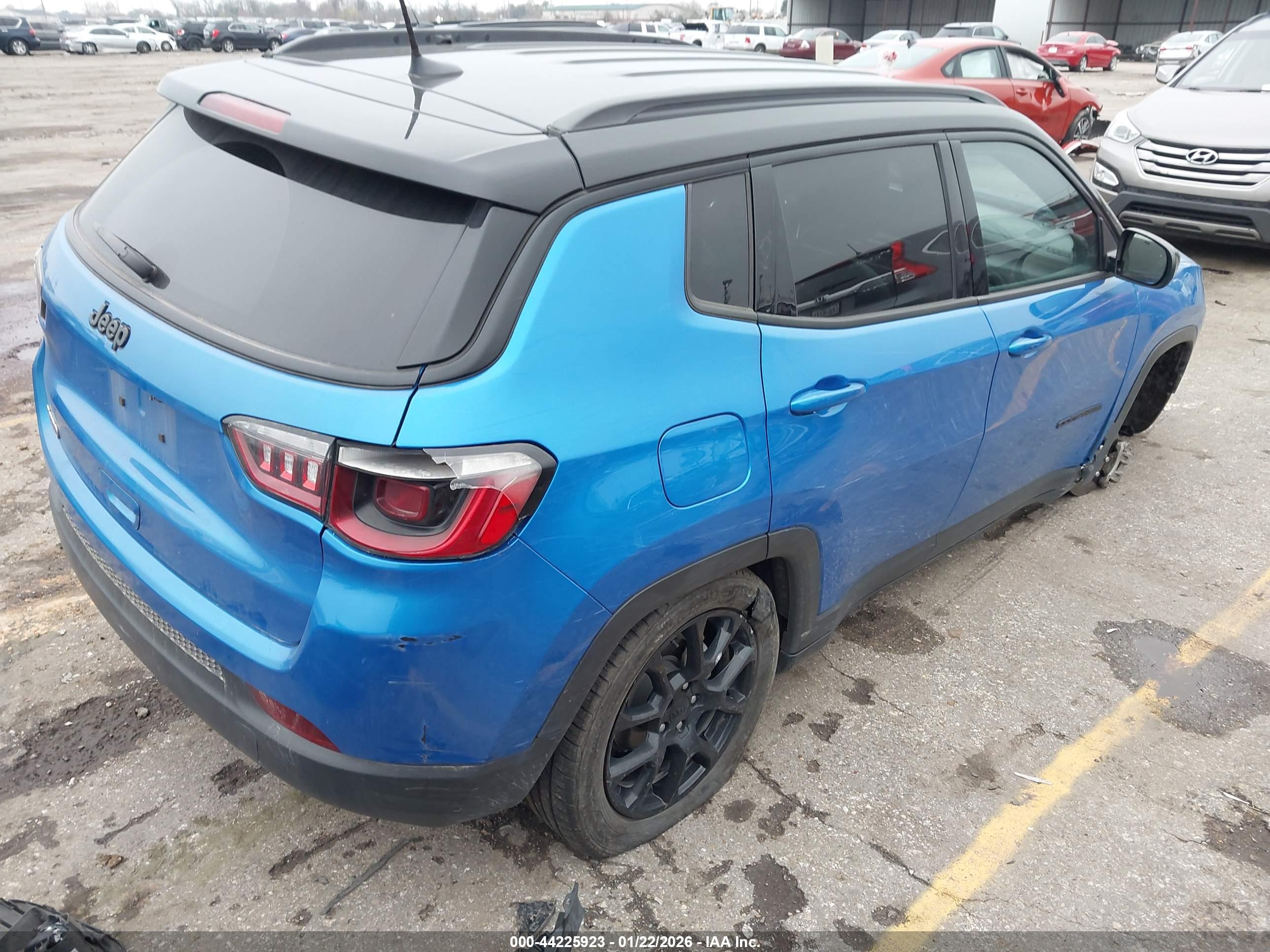 JEEP COMPASS image 4