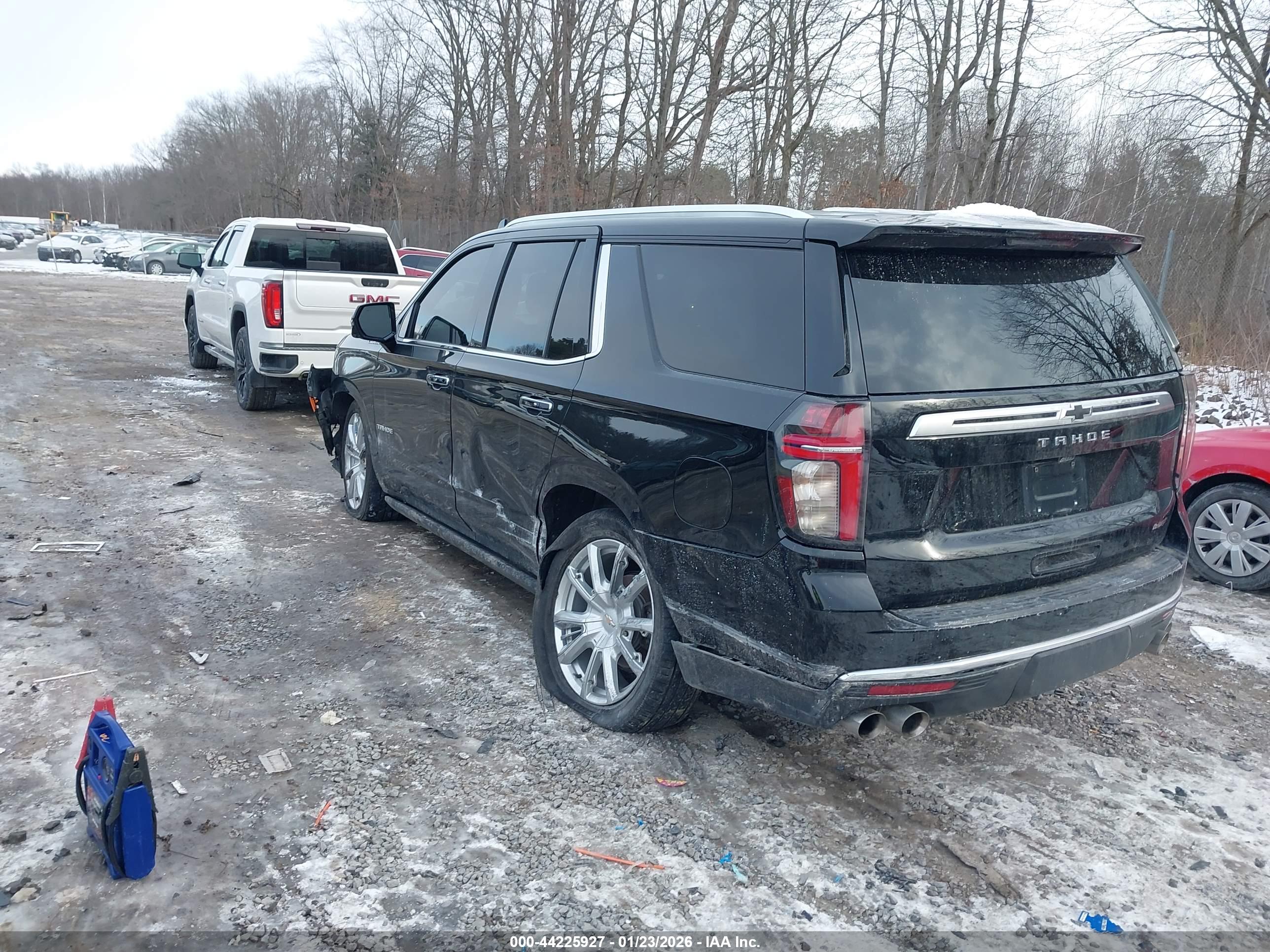CHEVROLET TAHOE image 3