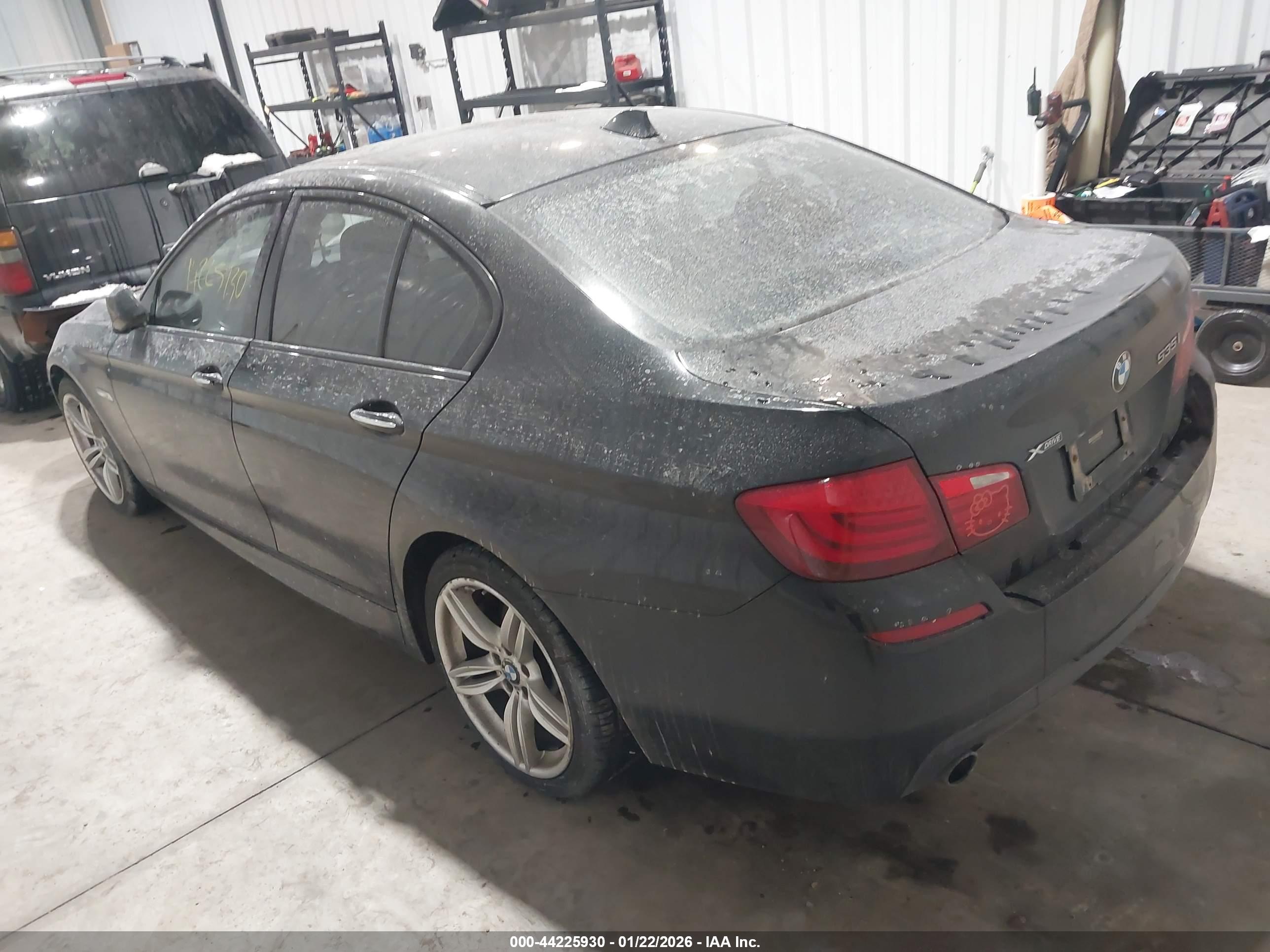 BMW 535I image 3