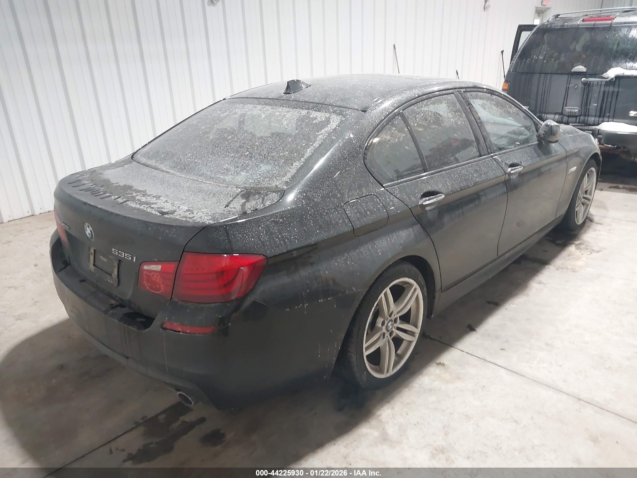 BMW 535I image 4