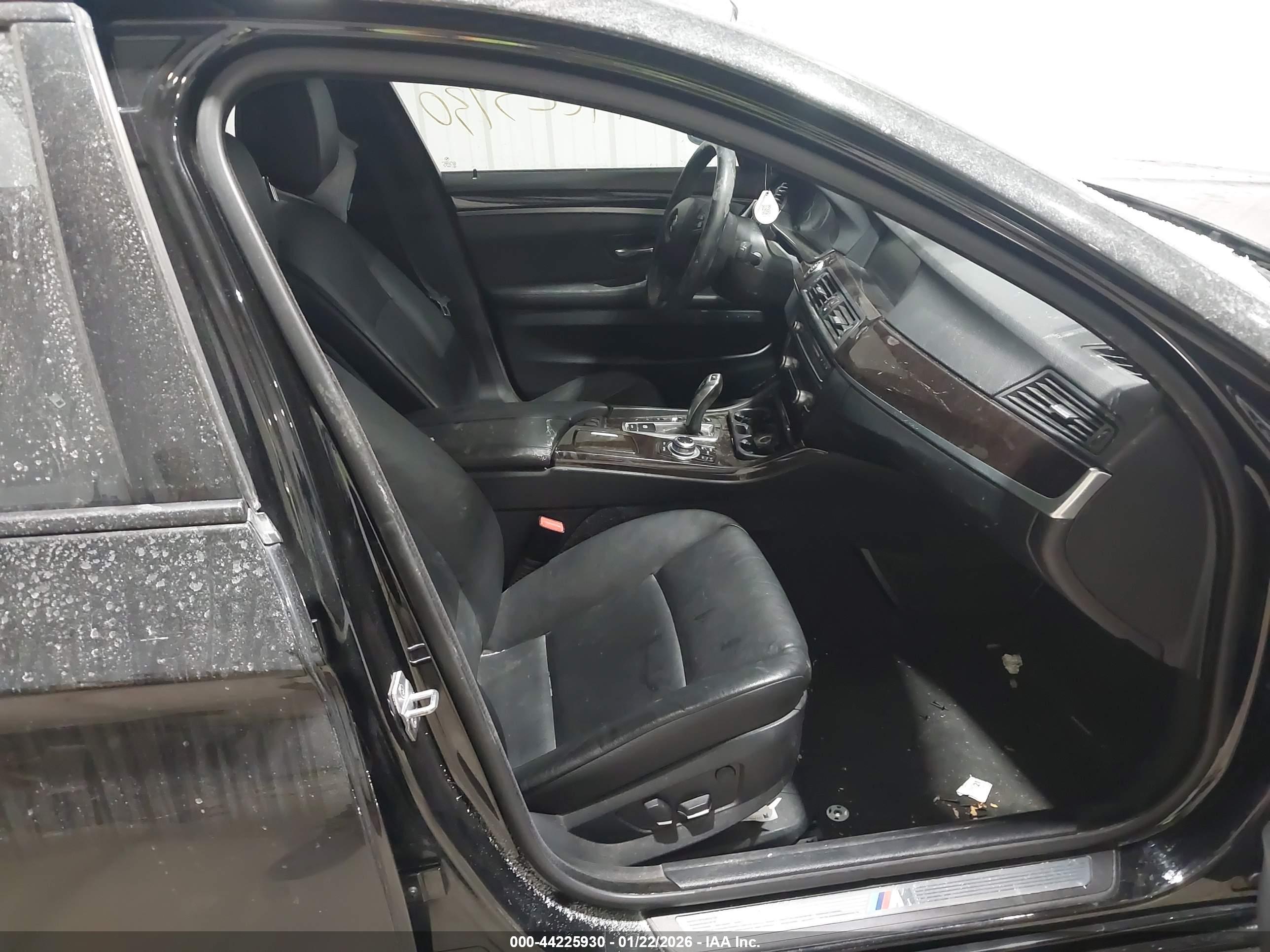 BMW 535I image 5