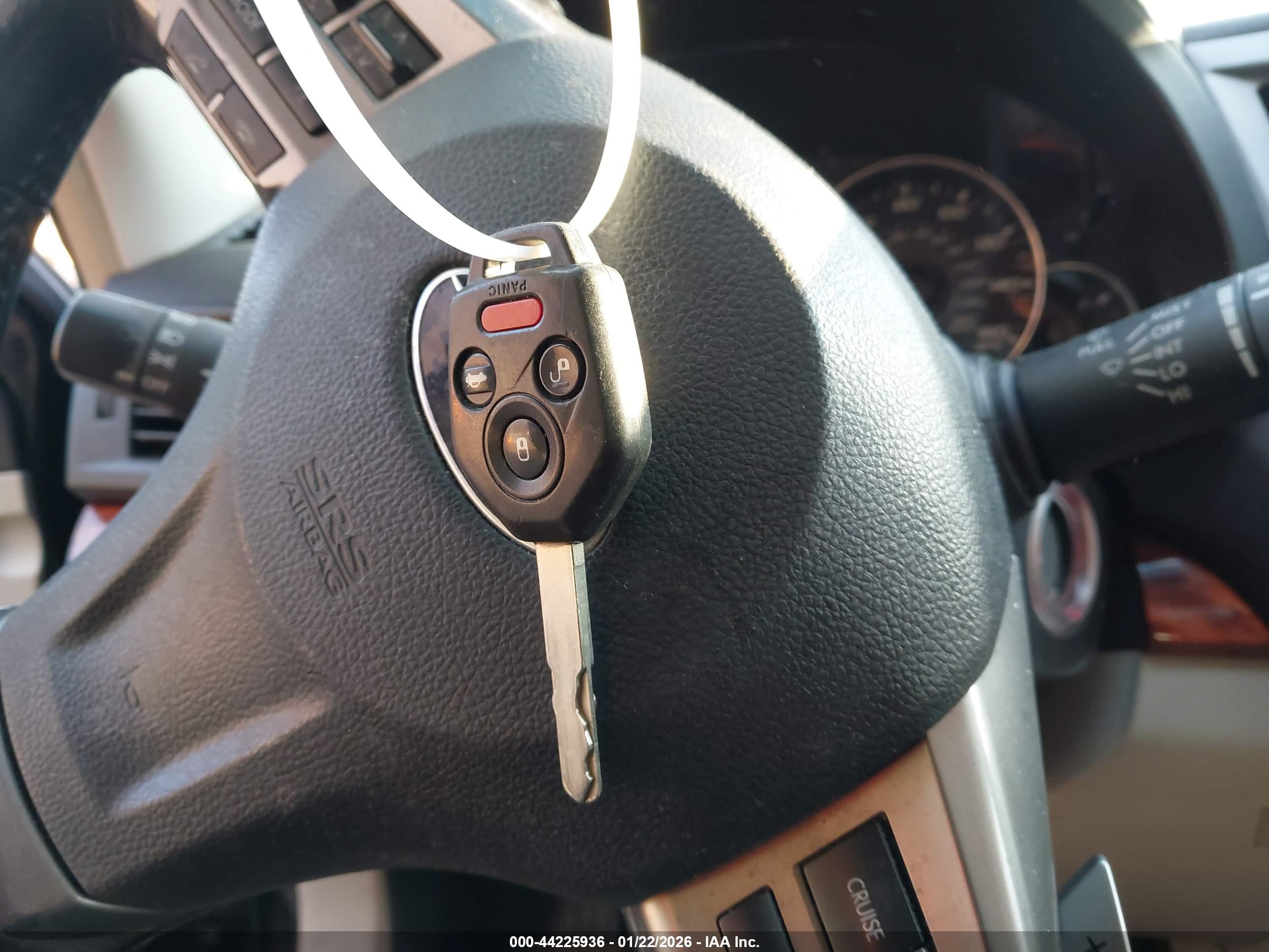 SUBARU OUTBACK image 11