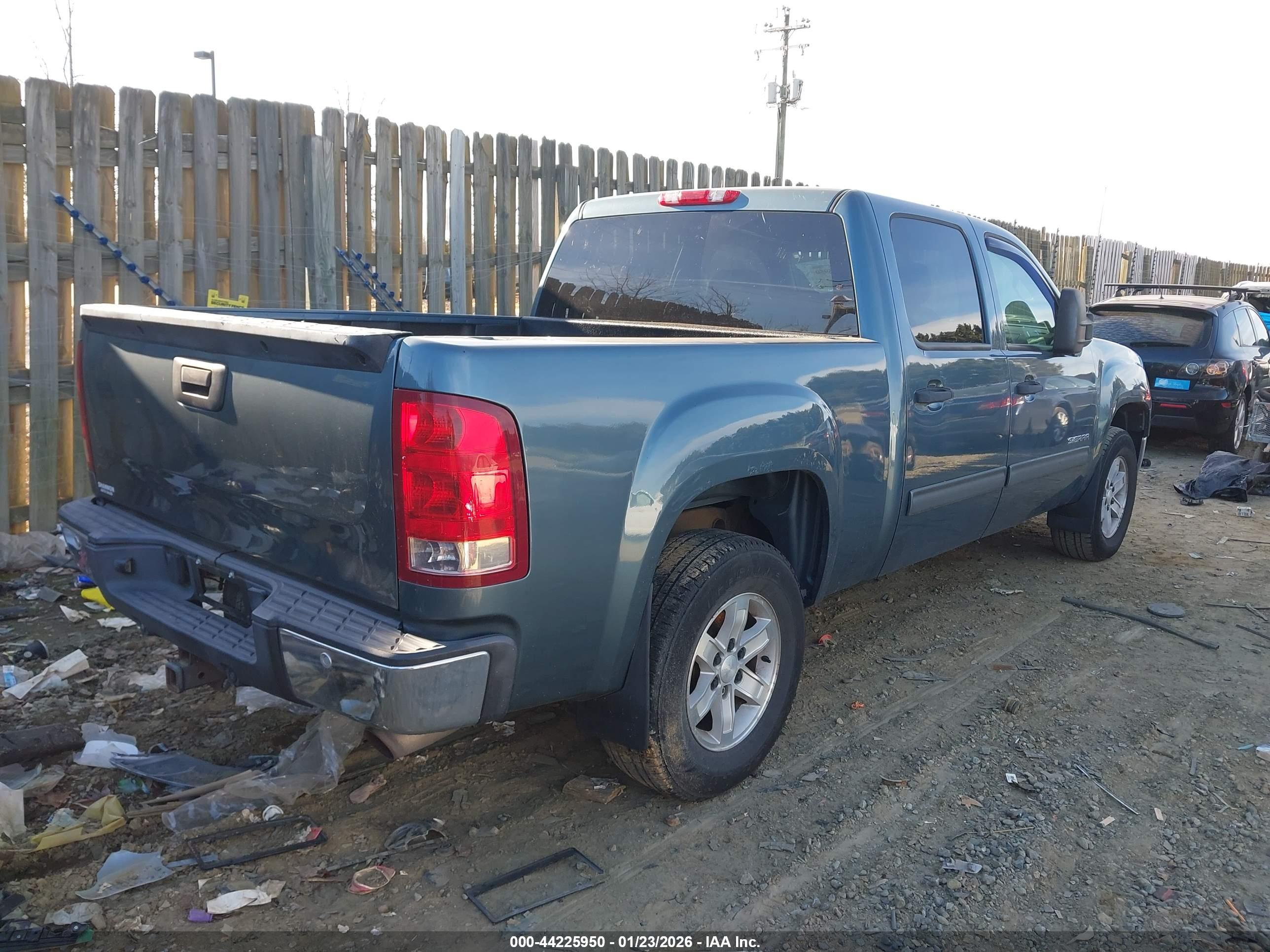 GMC SIERRA image 4