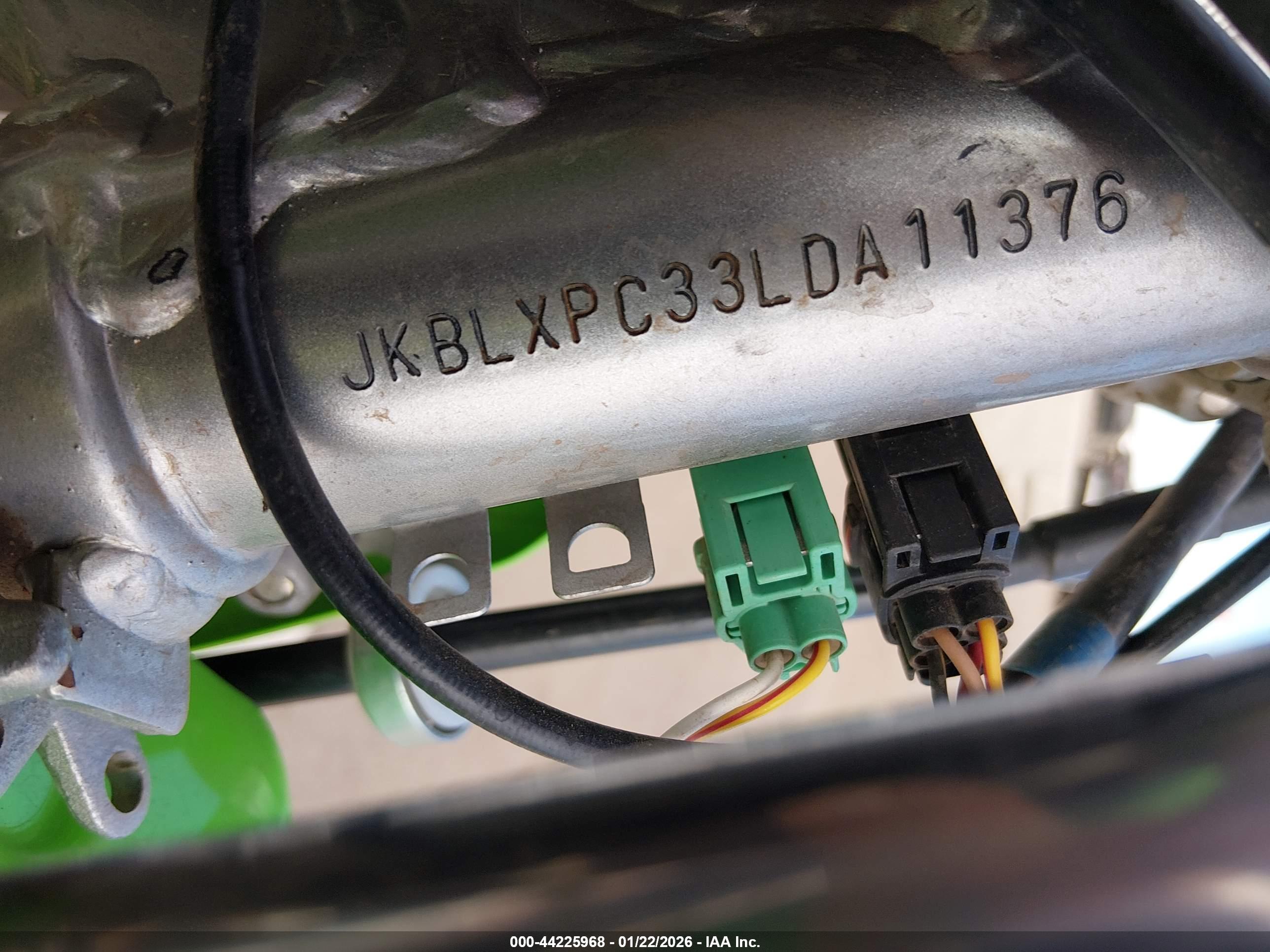 KAWASAKI KLX140 image 10