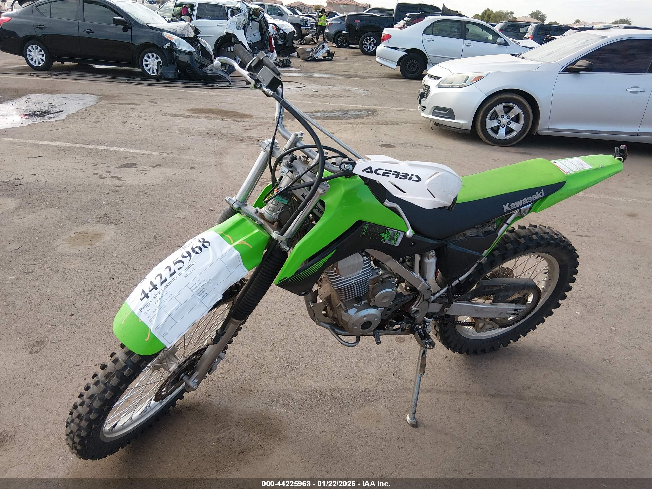 KAWASAKI KLX140 image 2