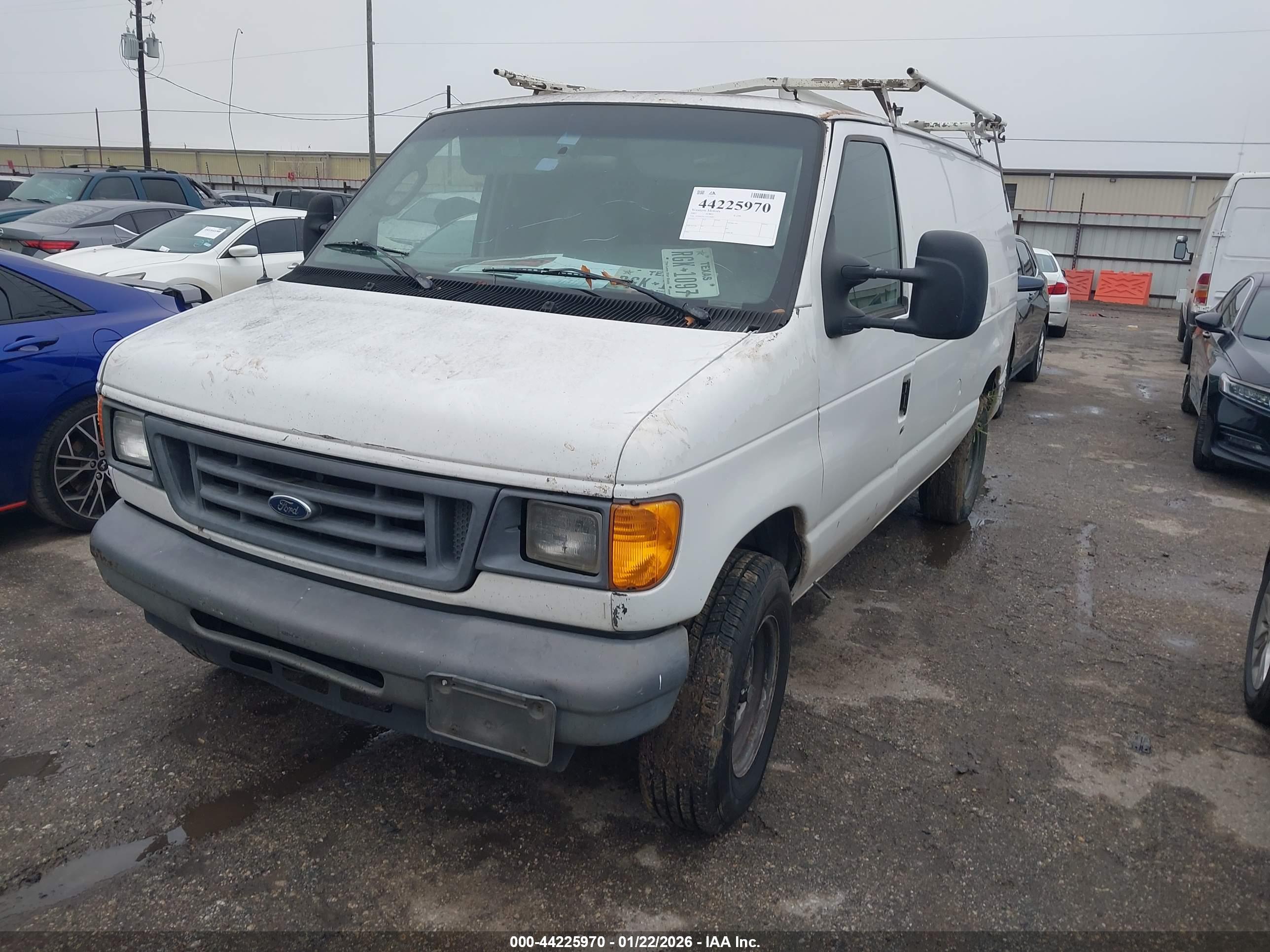 FORD E-250 image 2