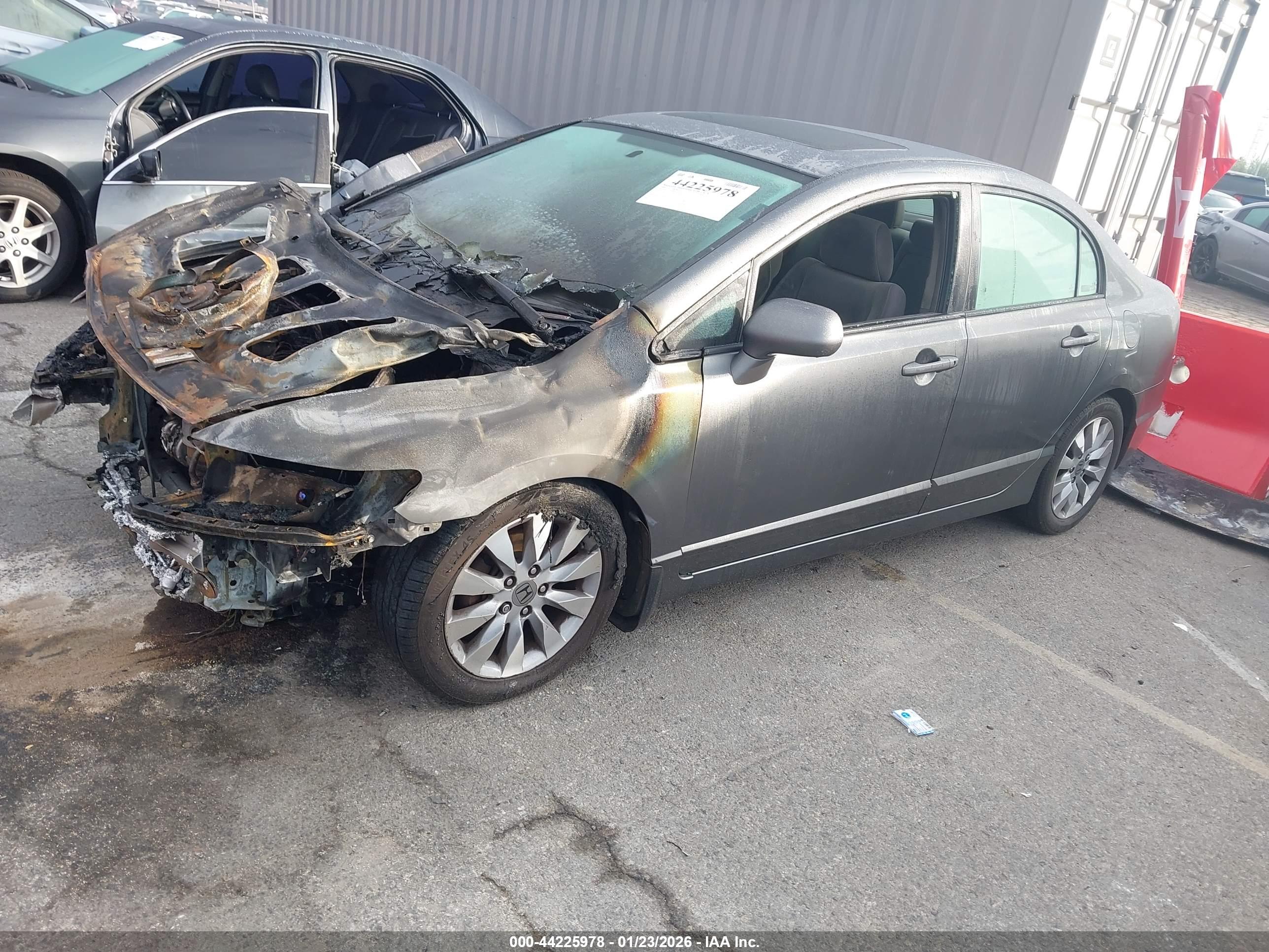 HONDA CIVIC image 2