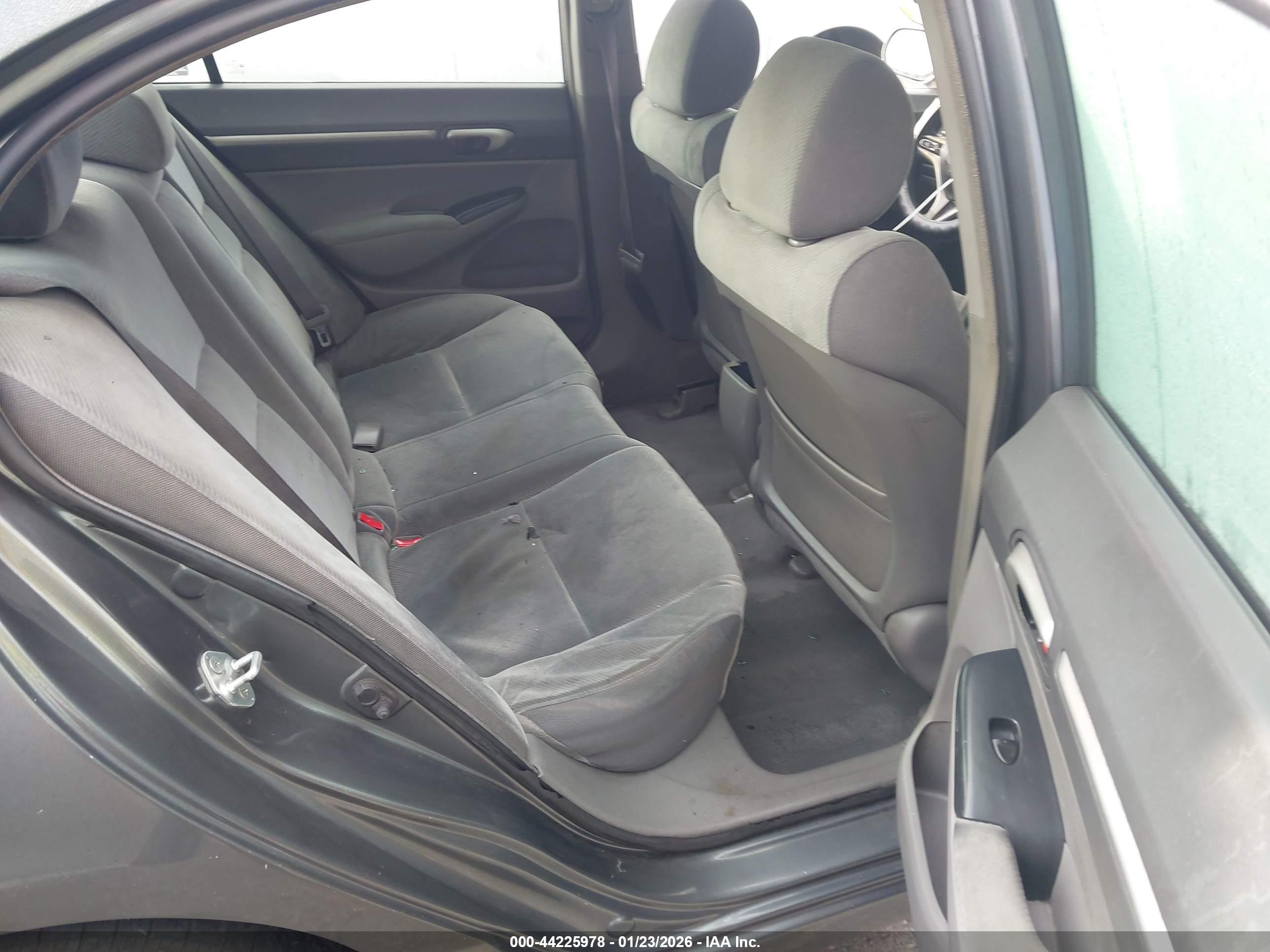 HONDA CIVIC image 8