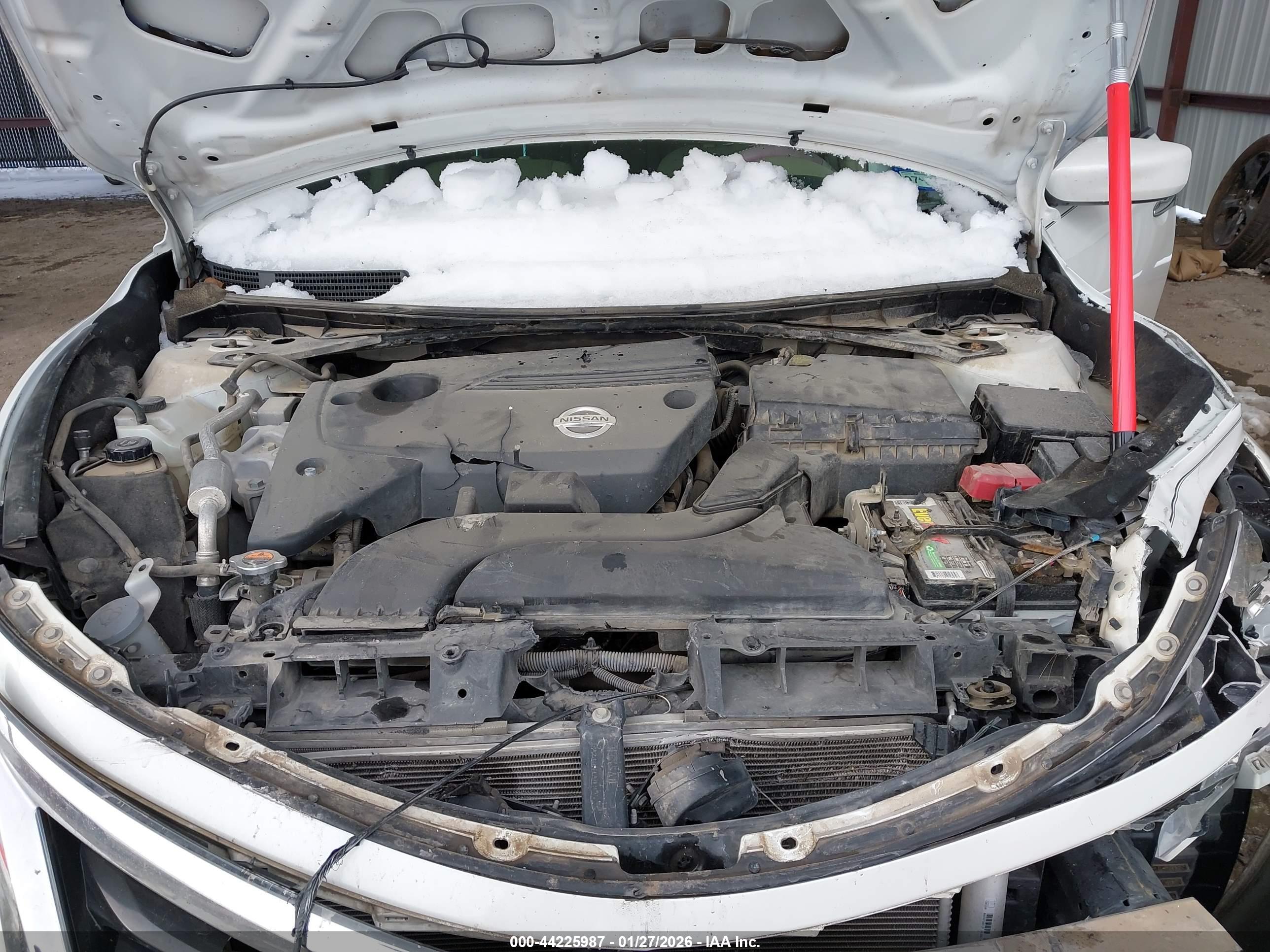 NISSAN ALTIMA image 10