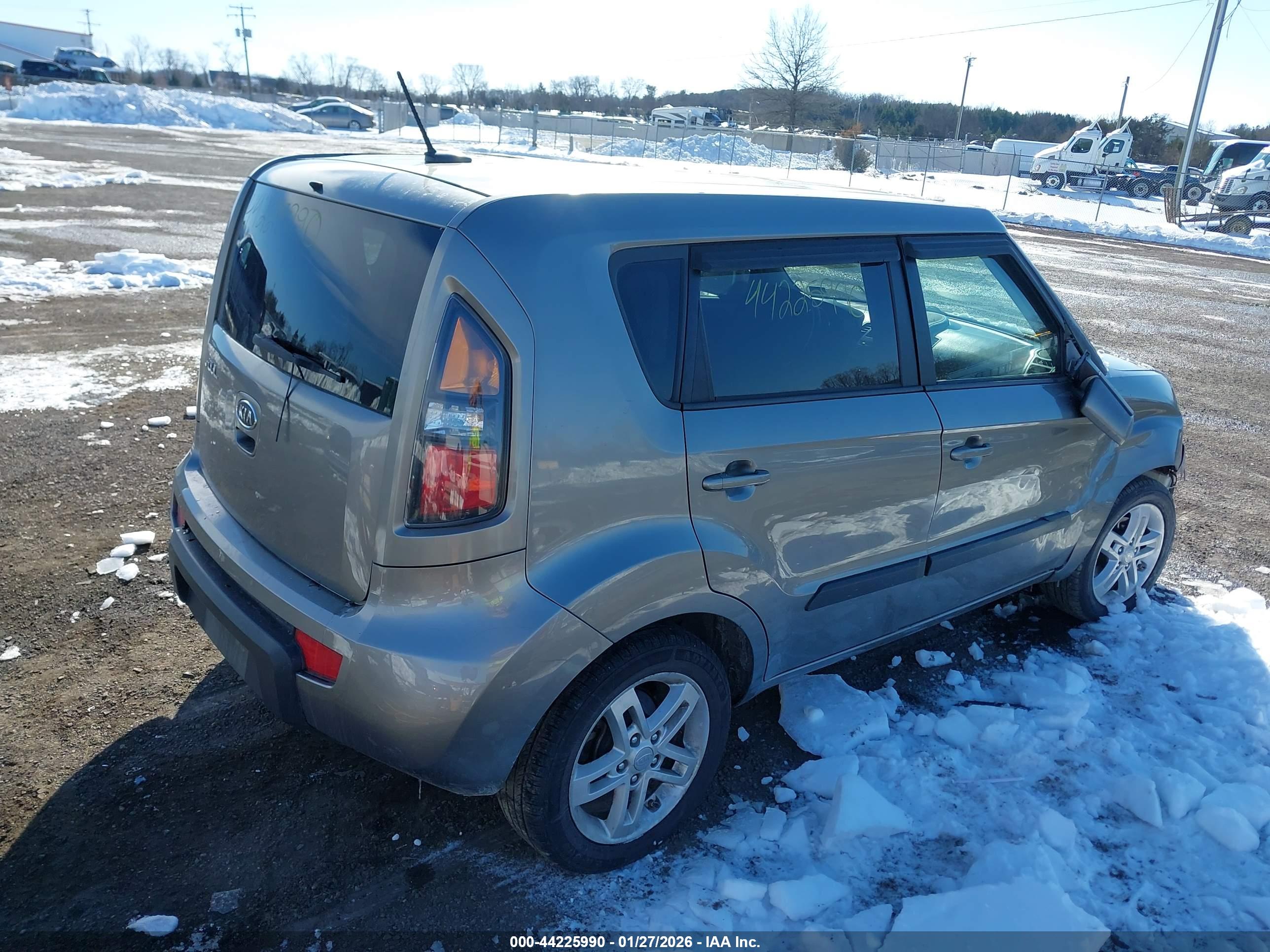 KIA SOUL image 4