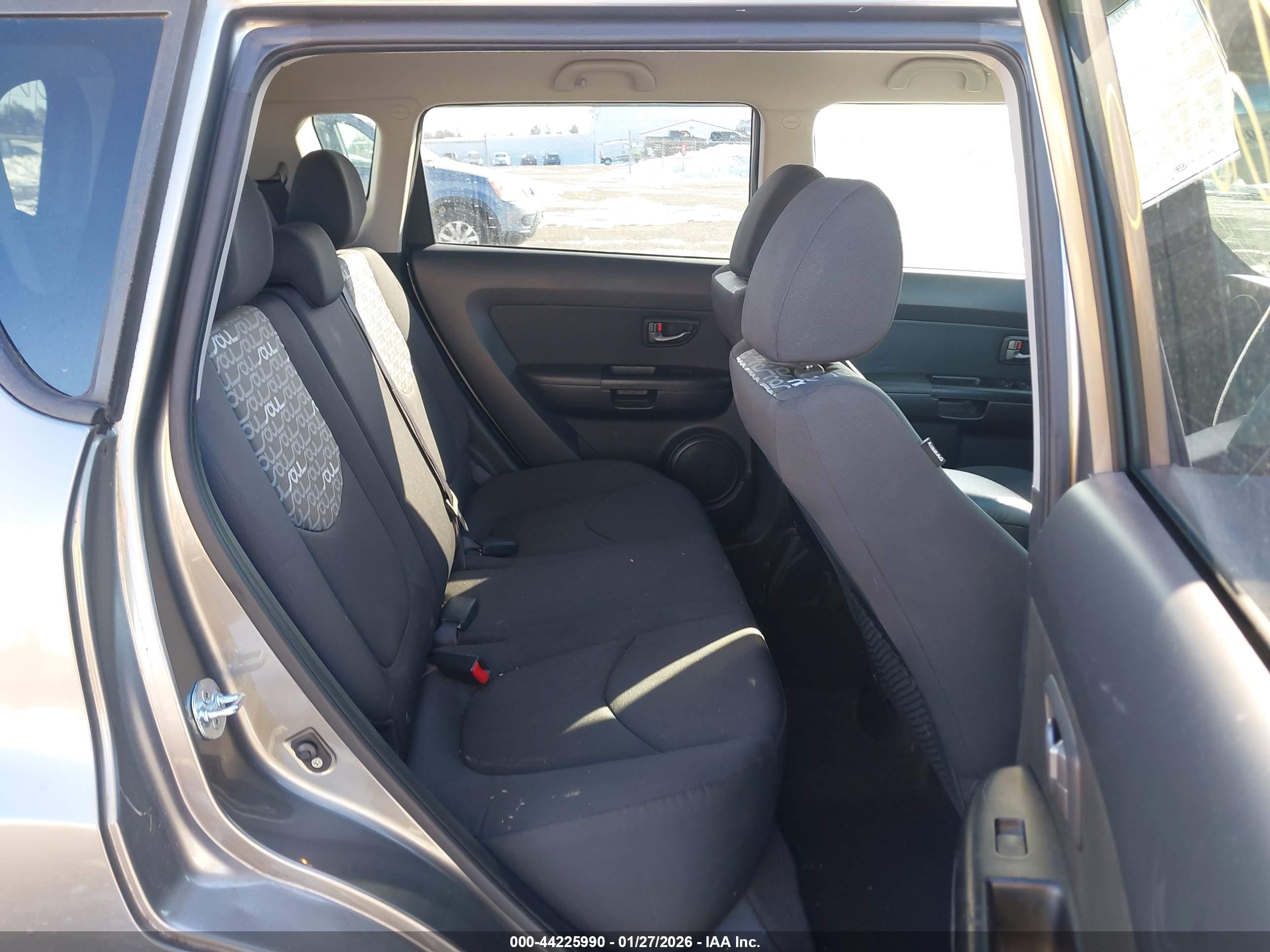 KIA SOUL image 8