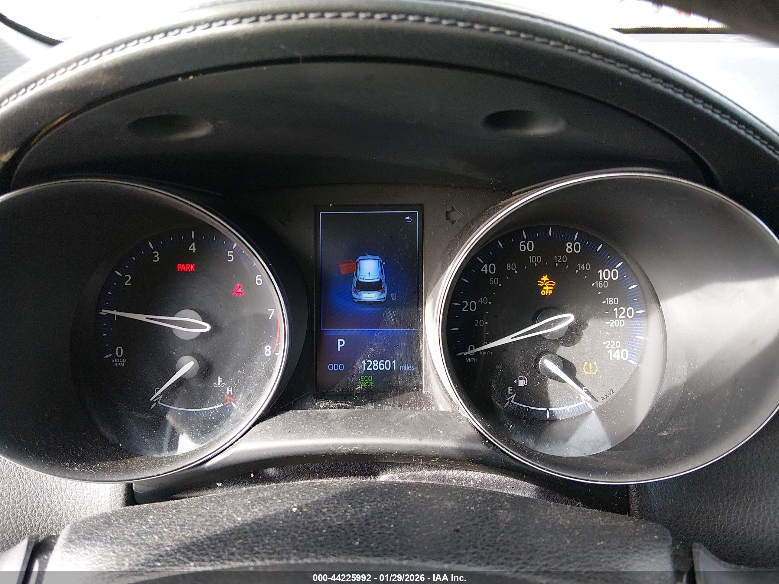 TOYOTA C-HR image 7