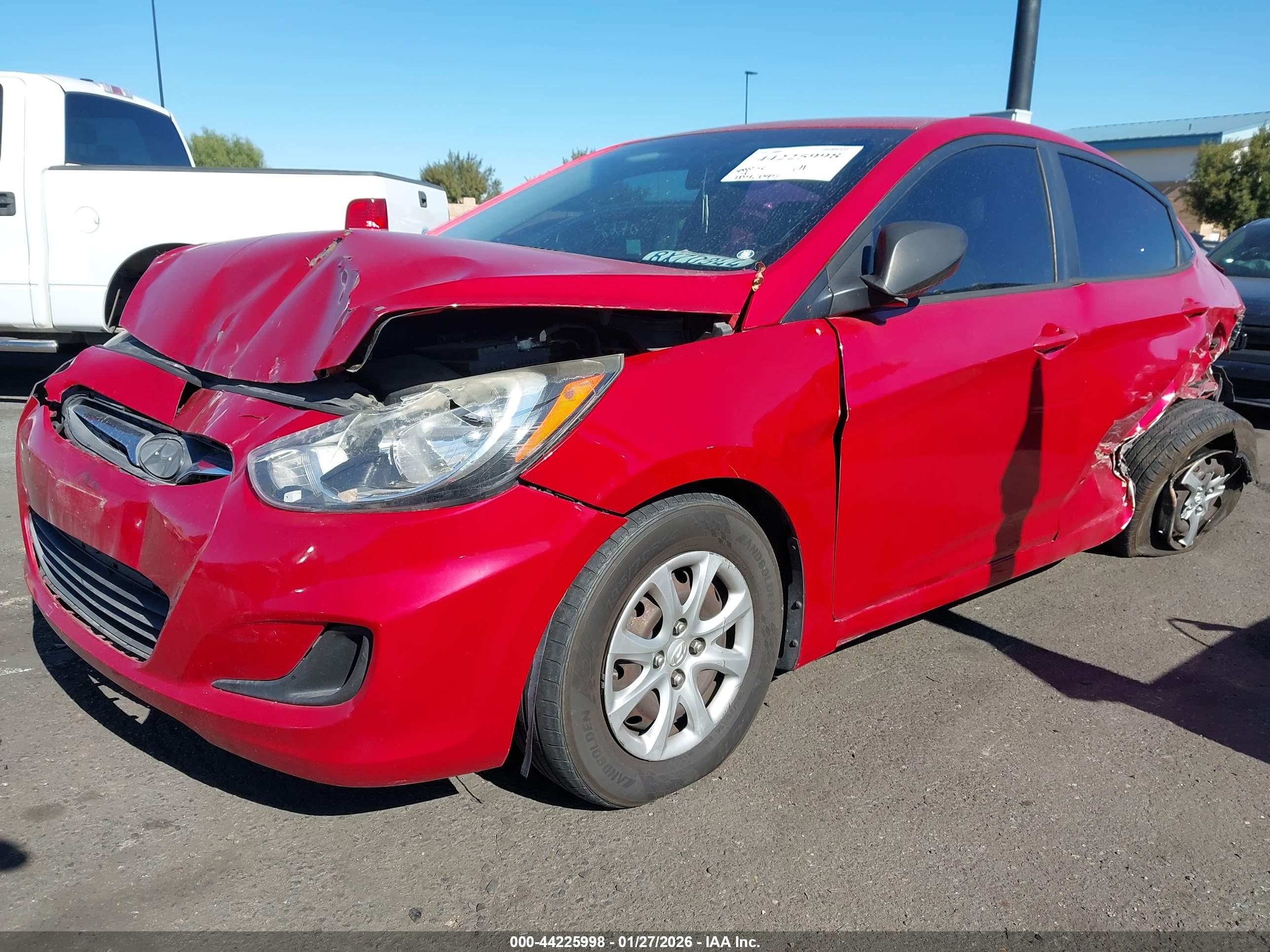 HYUNDAI ACCENT image 2