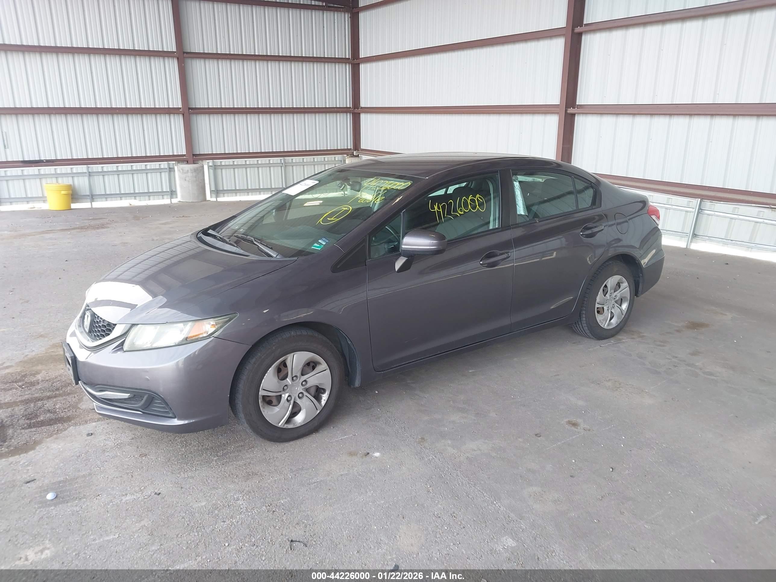 HONDA CIVIC image 2