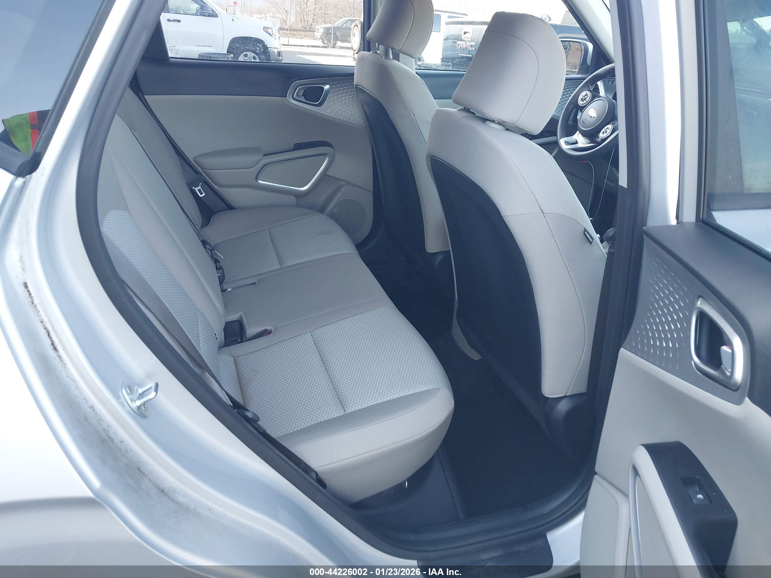 KIA SOUL image 8
