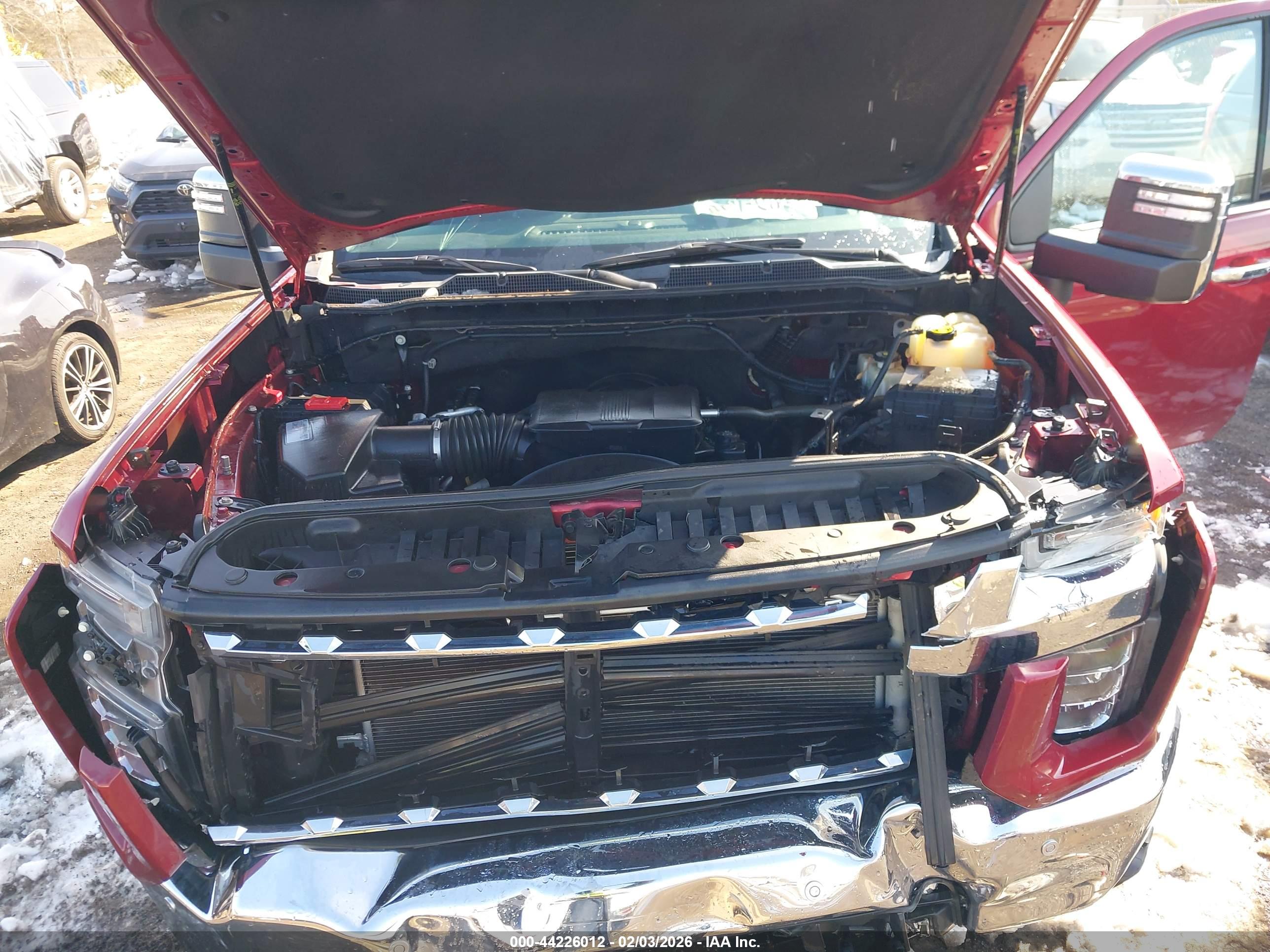 CHEVROLET SILVERADO image 10