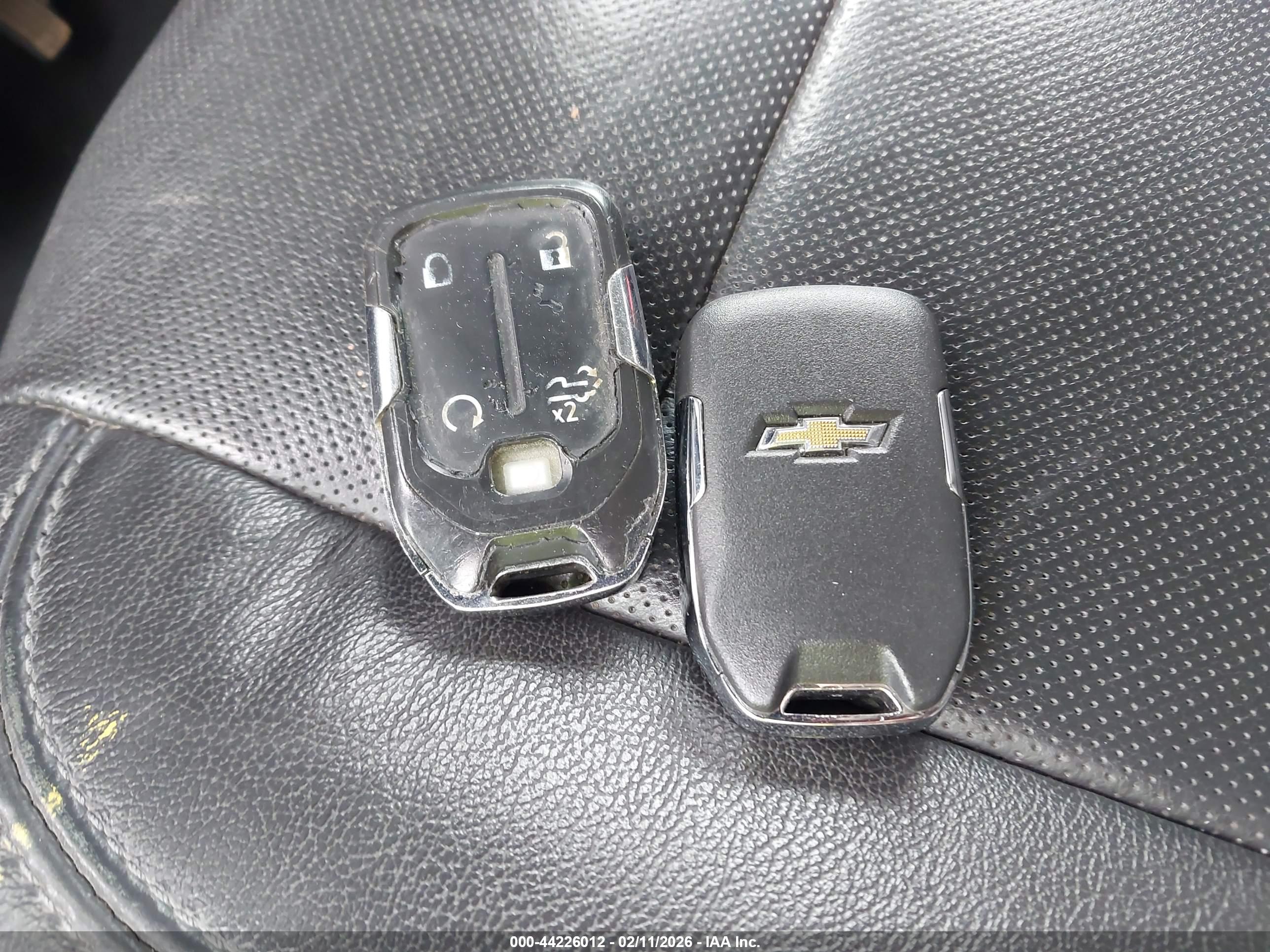 CHEVROLET SILVERADO image 11