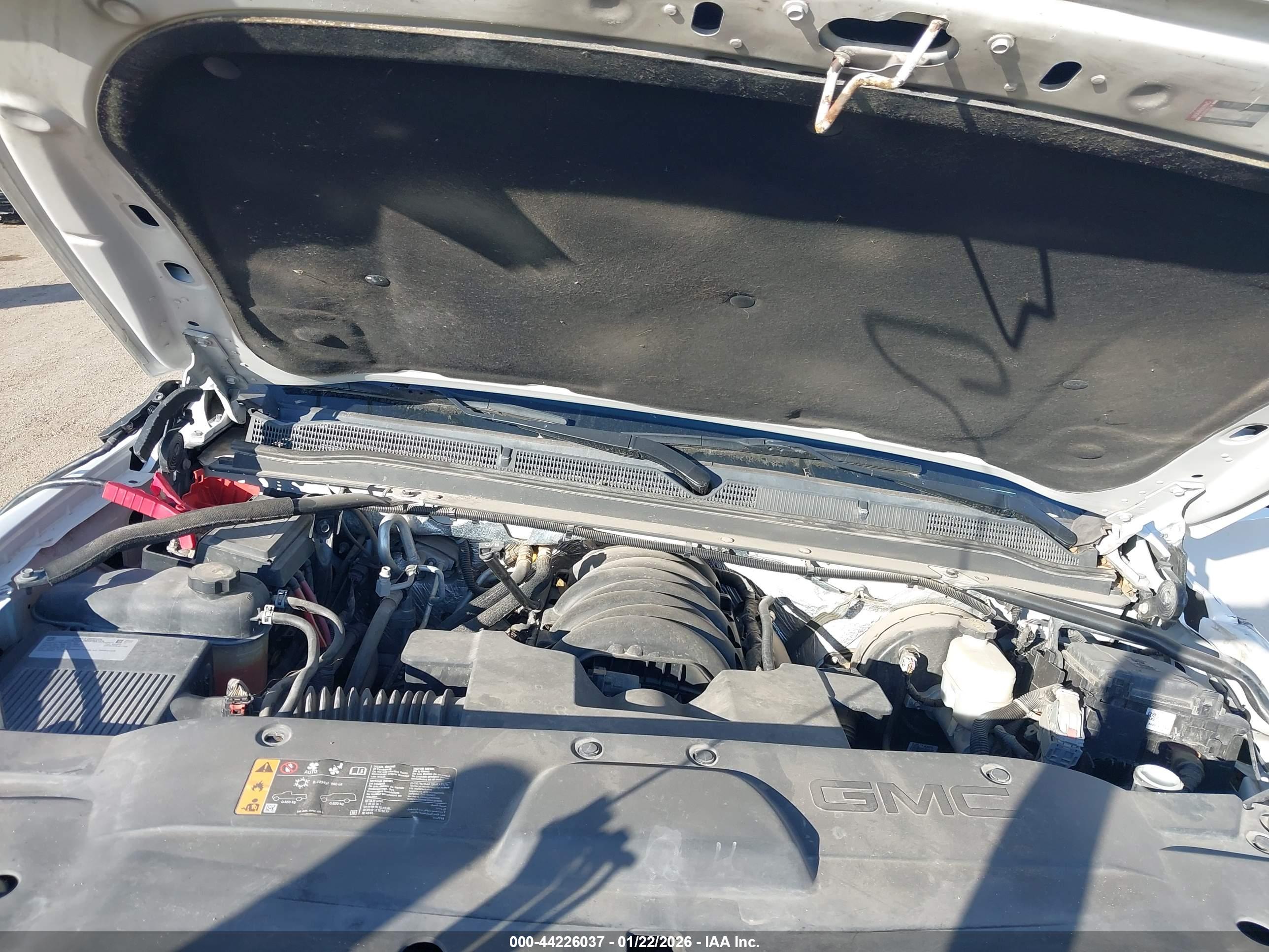 GMC YUKON image 10