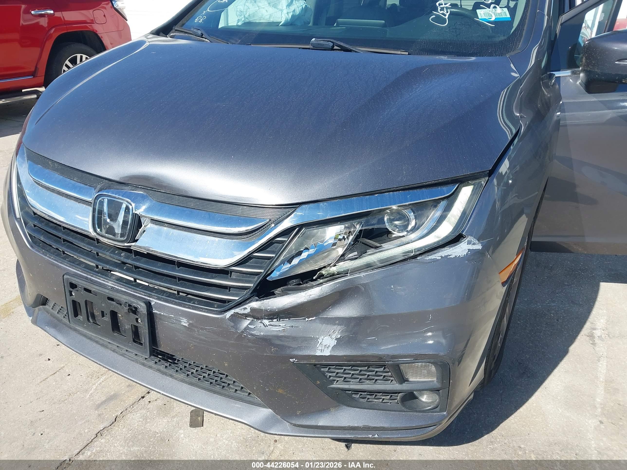 HONDA ODYSSEY image 6