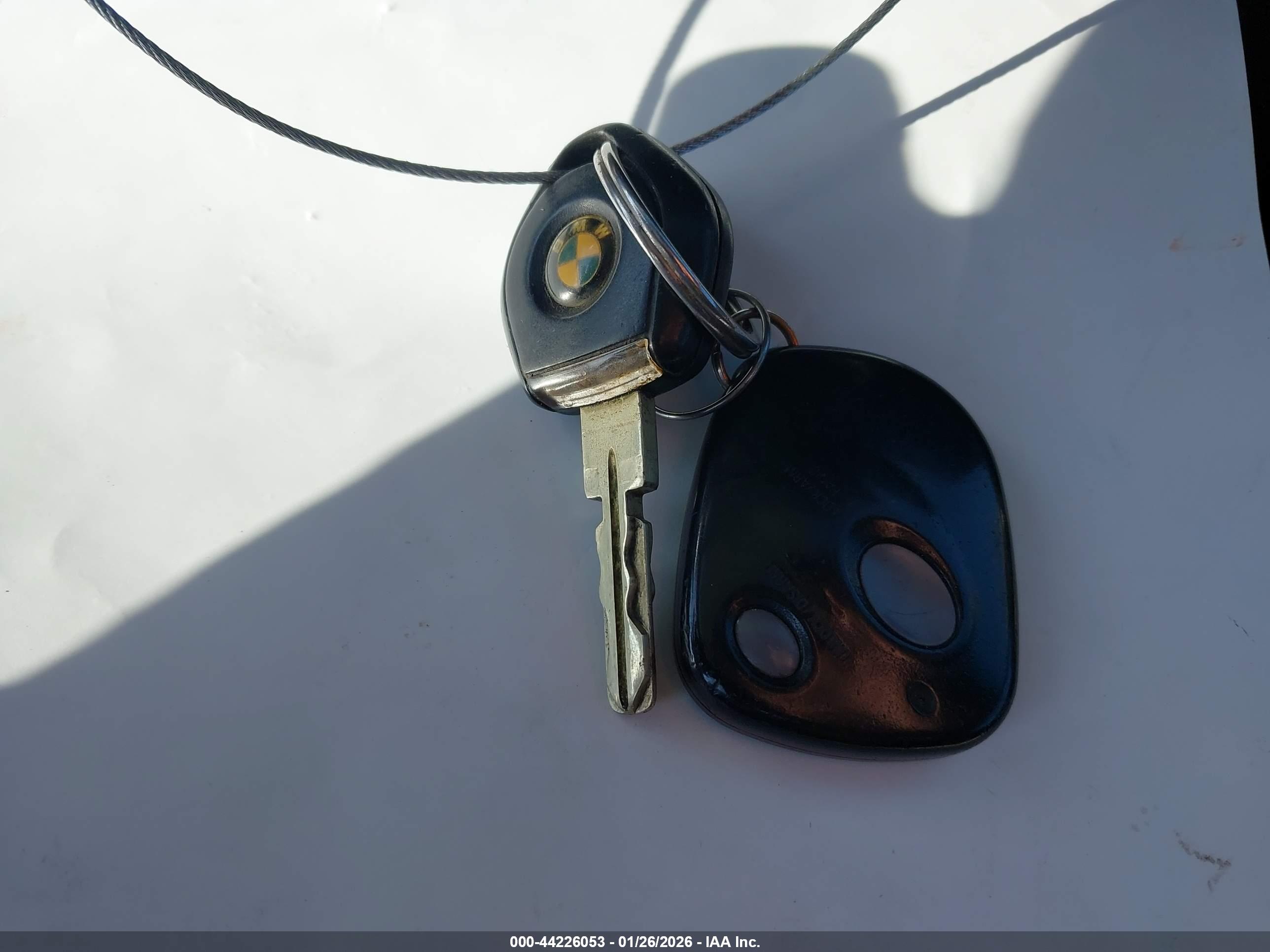 BMW 323IS image 11