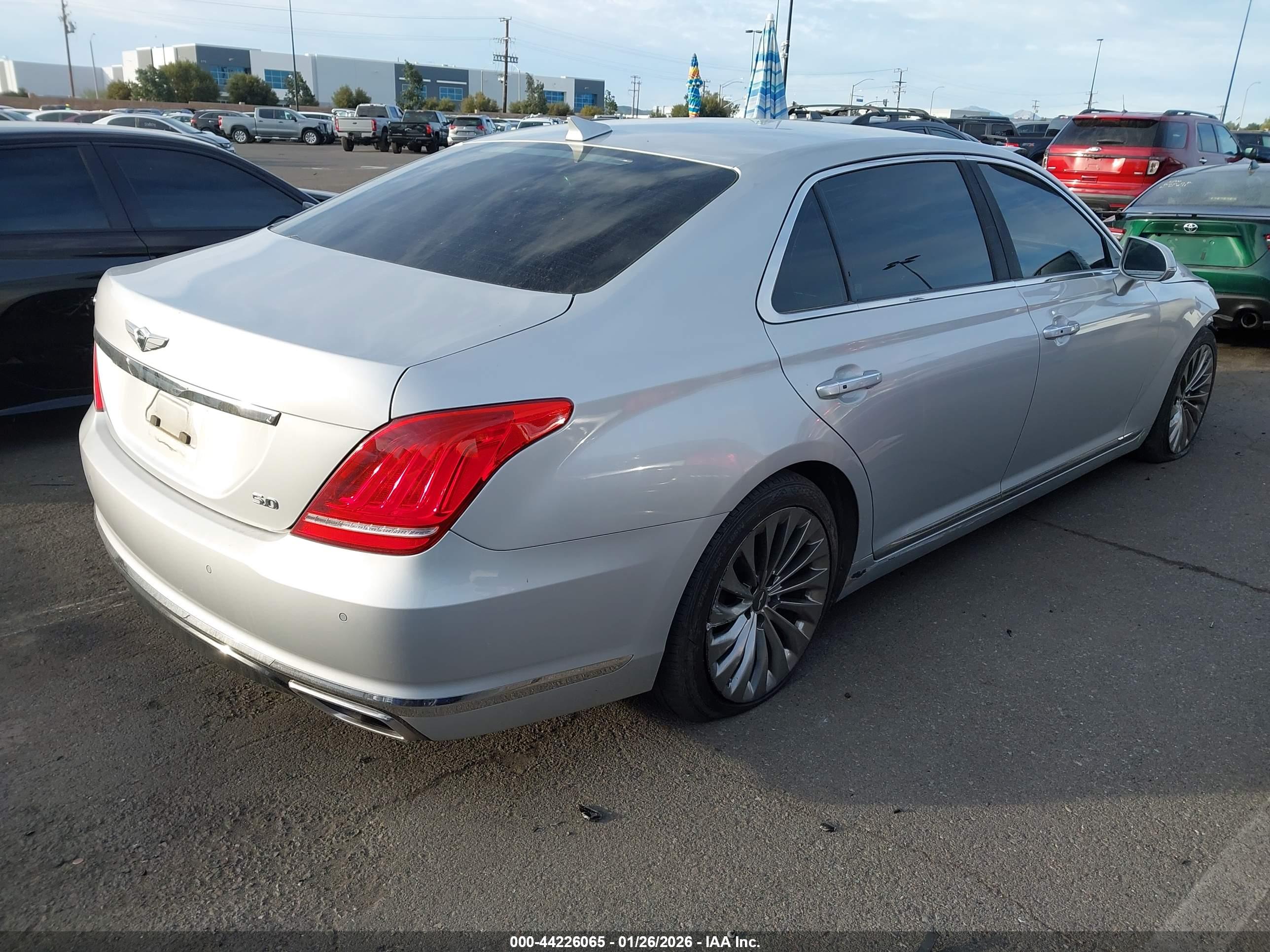 GENESIS G90 image 4