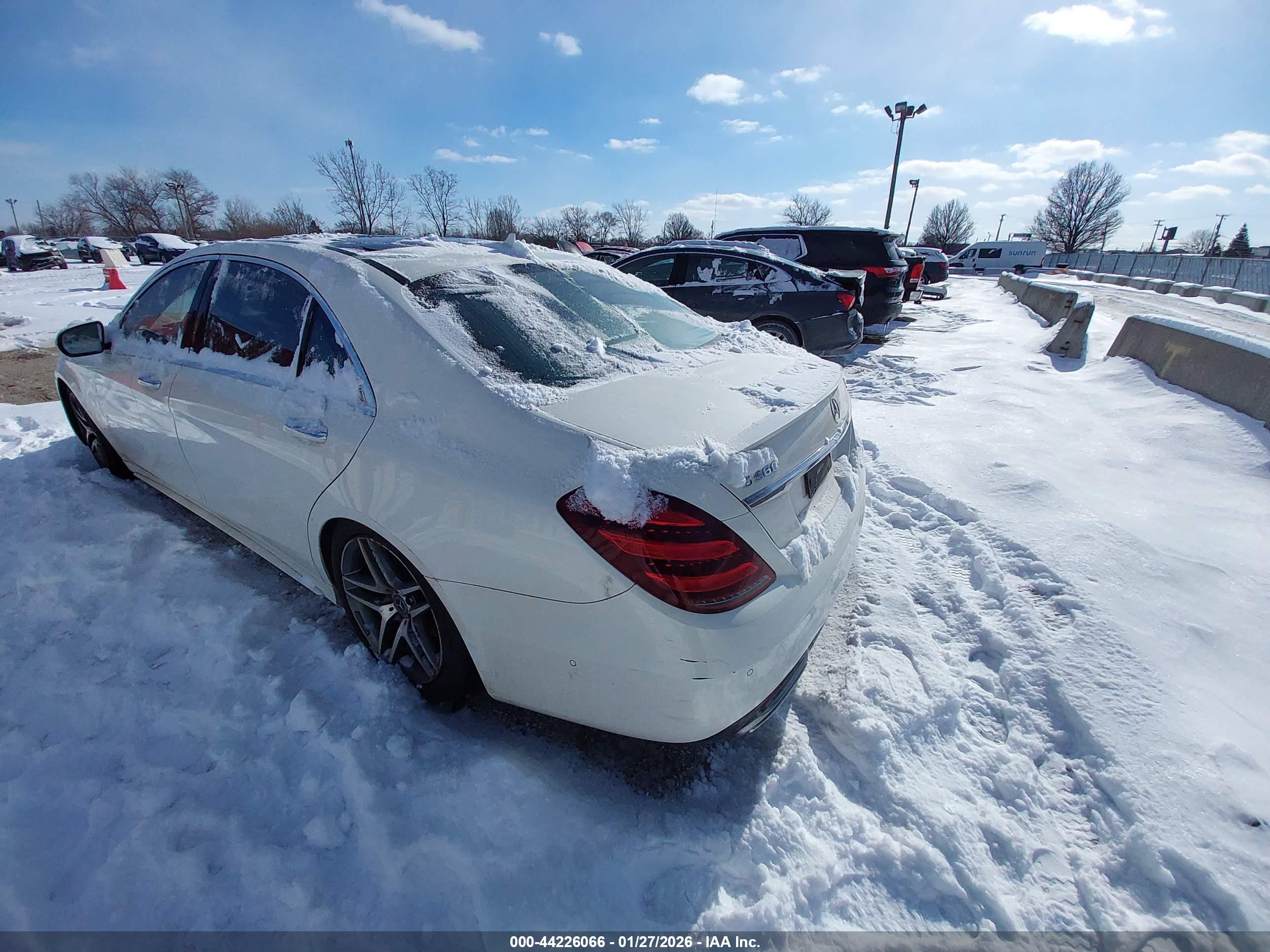 MERCEDES-BENZ S image 3