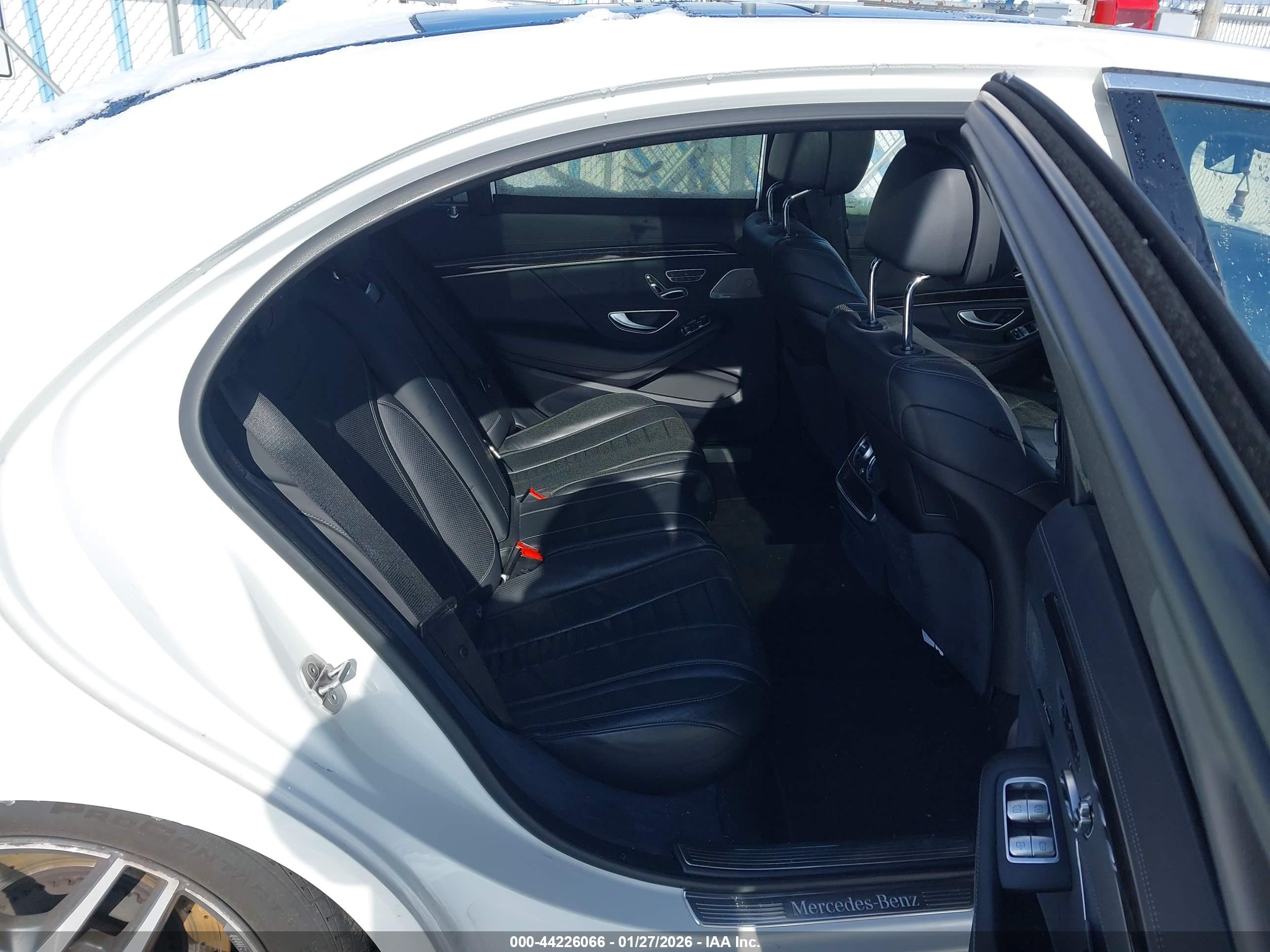 MERCEDES-BENZ S image 8
